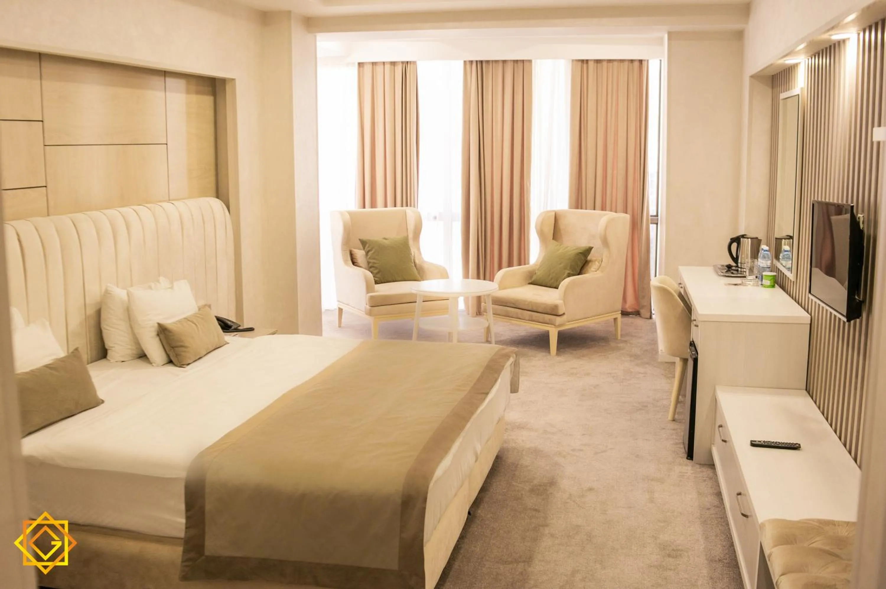 Bed in Ganjali Plaza Hotel