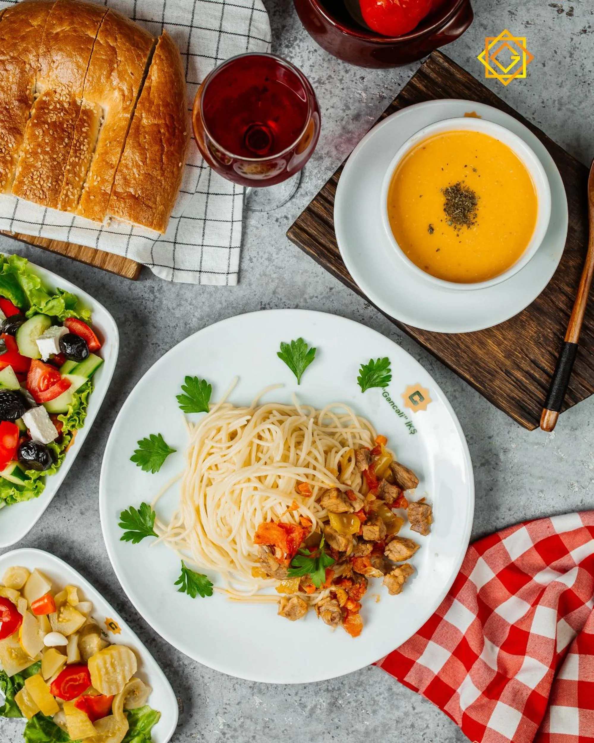 Dinner in Ganjali Plaza Hotel