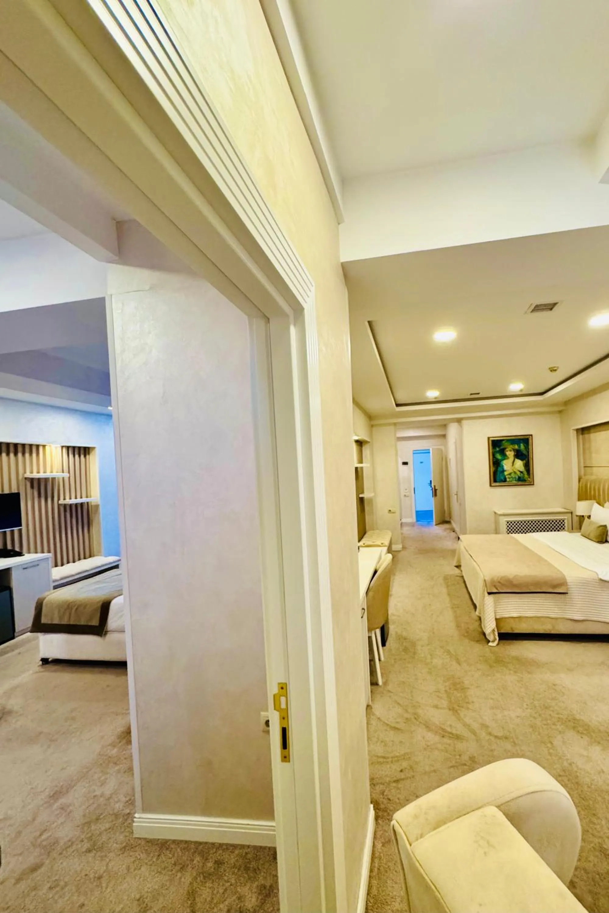 Photo of the whole room, Bed in Ganjali Plaza Hotel