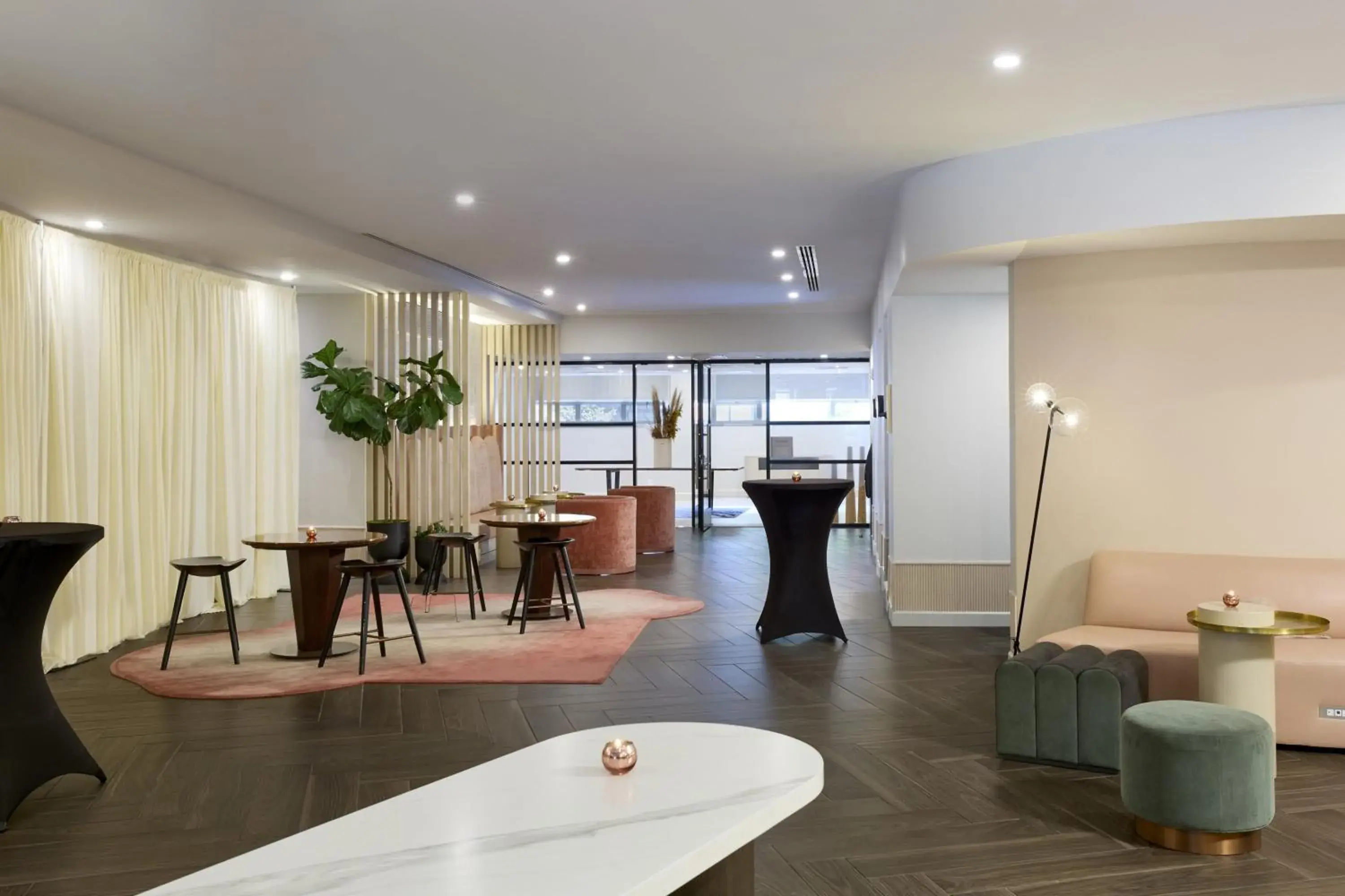 Lobby or reception in The Ven at Embassy Row, Washington, D.C., a Tribute Portfolio Hotel Lobby or reception in The Ven at Embassy Row, Washington, D.C., a Tribute Portfolio Hotel