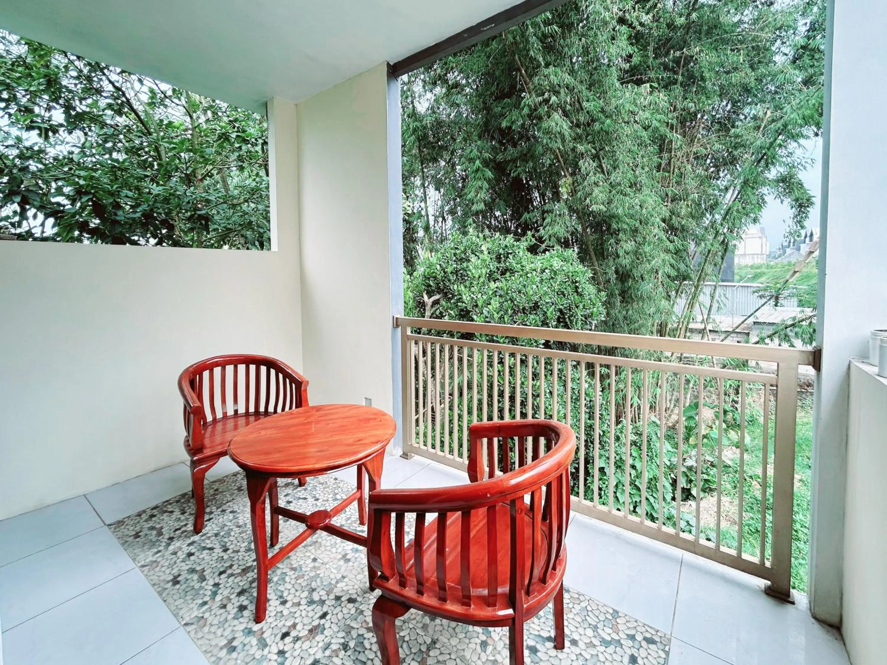Seating area in Lancar Homestay Syariah near BNS Mitra RedDoorz