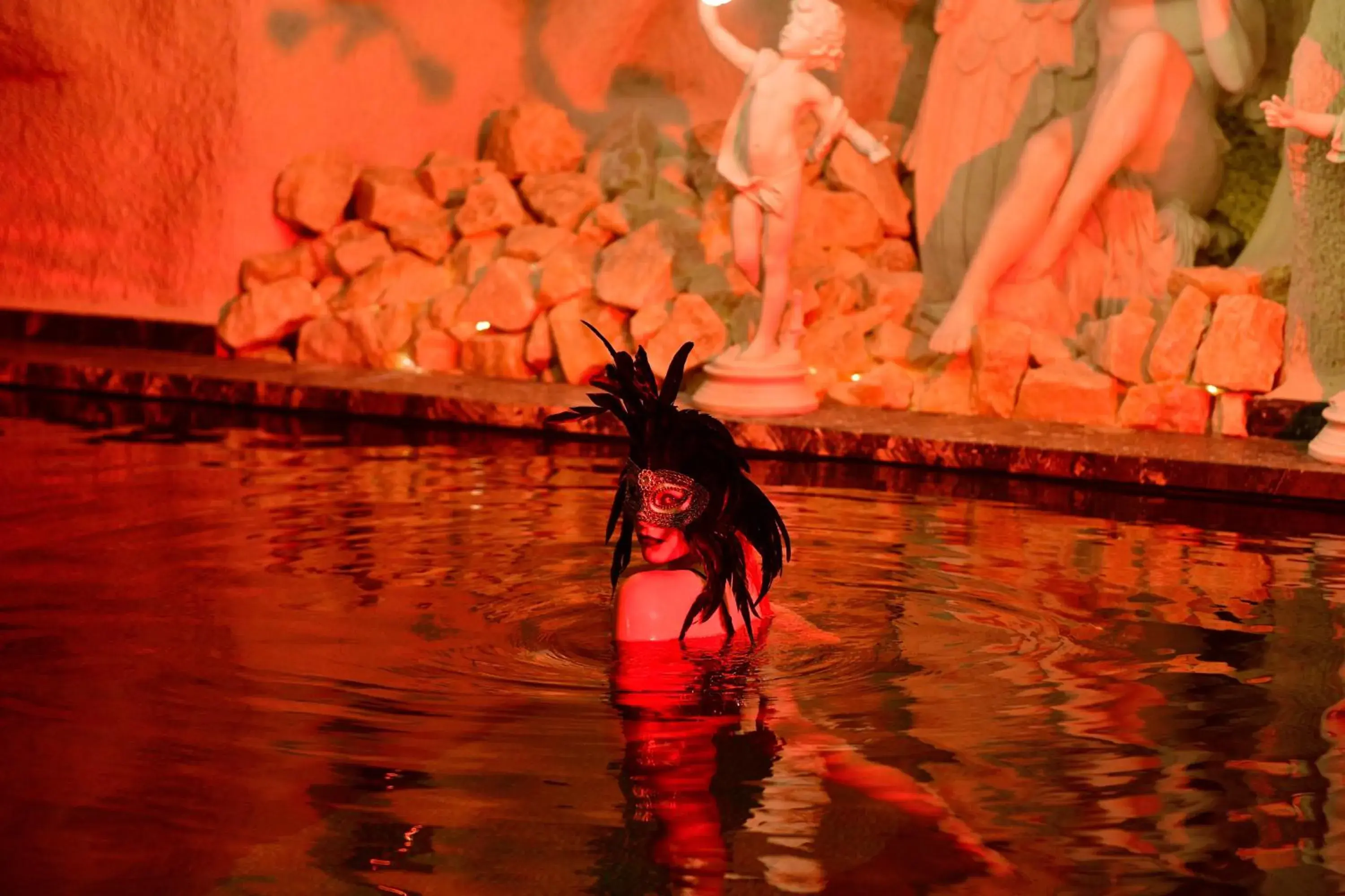 Swimming pool in Sacred Mansion Swimming pool in Sacred Mansion