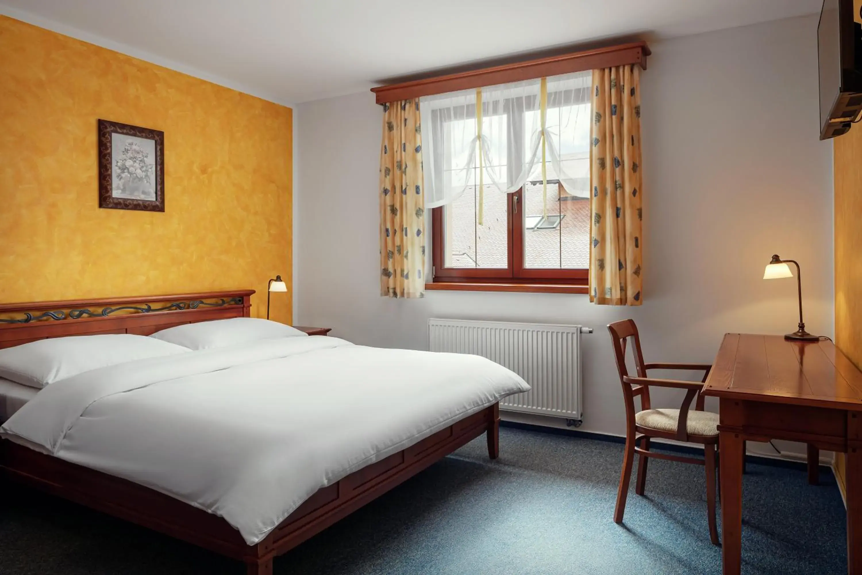 Standard Double Room in Golf & Spa Kunětická Hora Standard Double Room in Golf & Spa Kunětická Hora