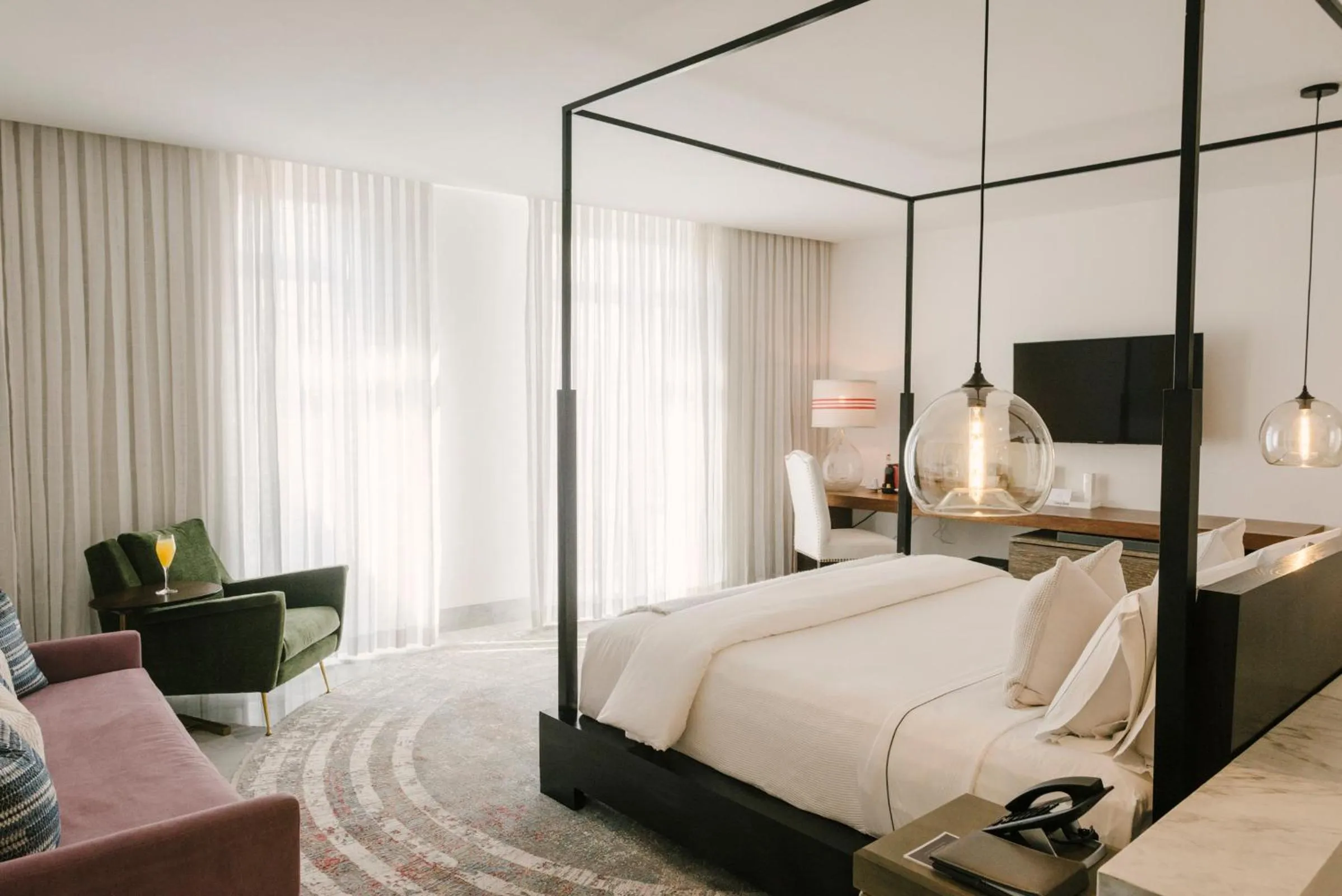 TV and multimedia, Bed in Hotel Matilda, a Member of Design Hotels