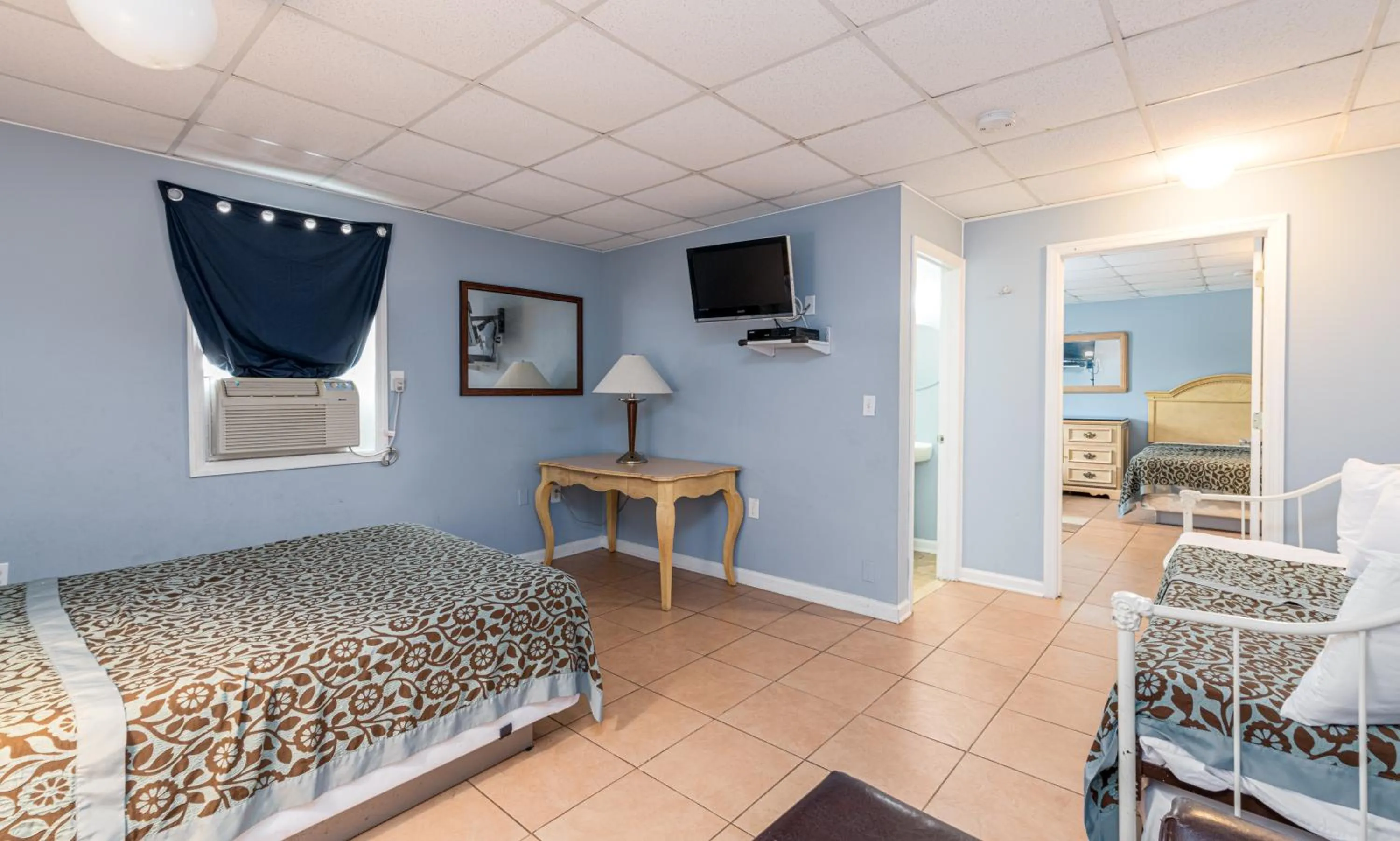 Photo of the whole room in Hotel Charlee Villas Beach Hotel Oceanblock