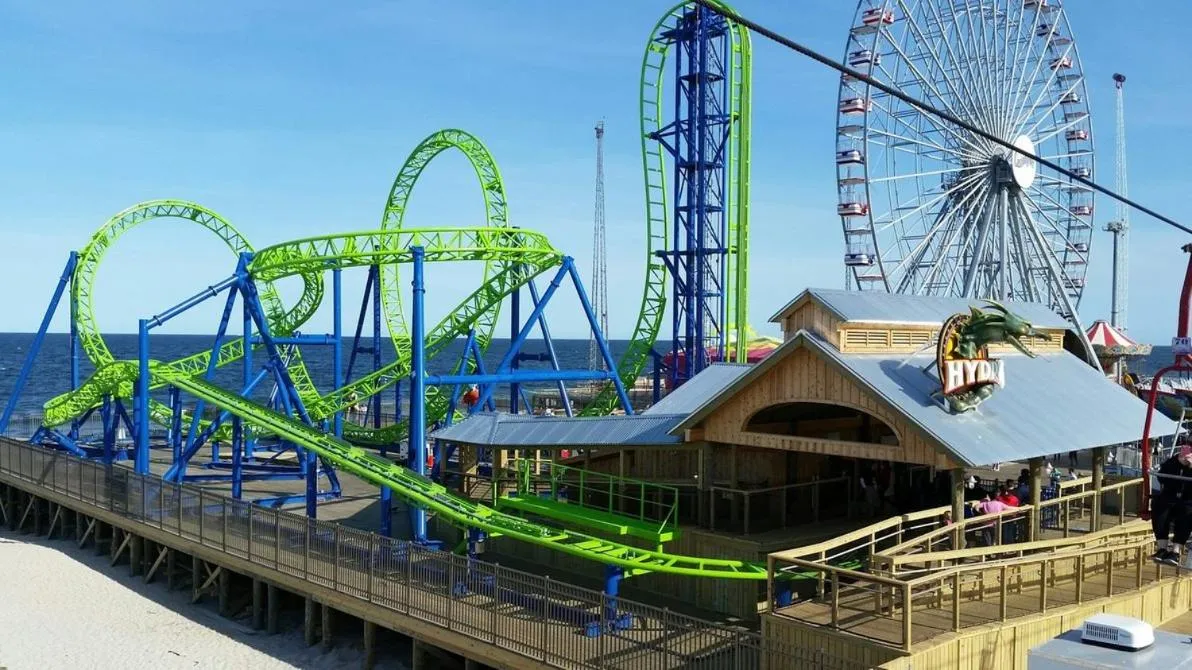 Nearby landmark in Hotel Charlee Villas Beach Hotel Oceanblock