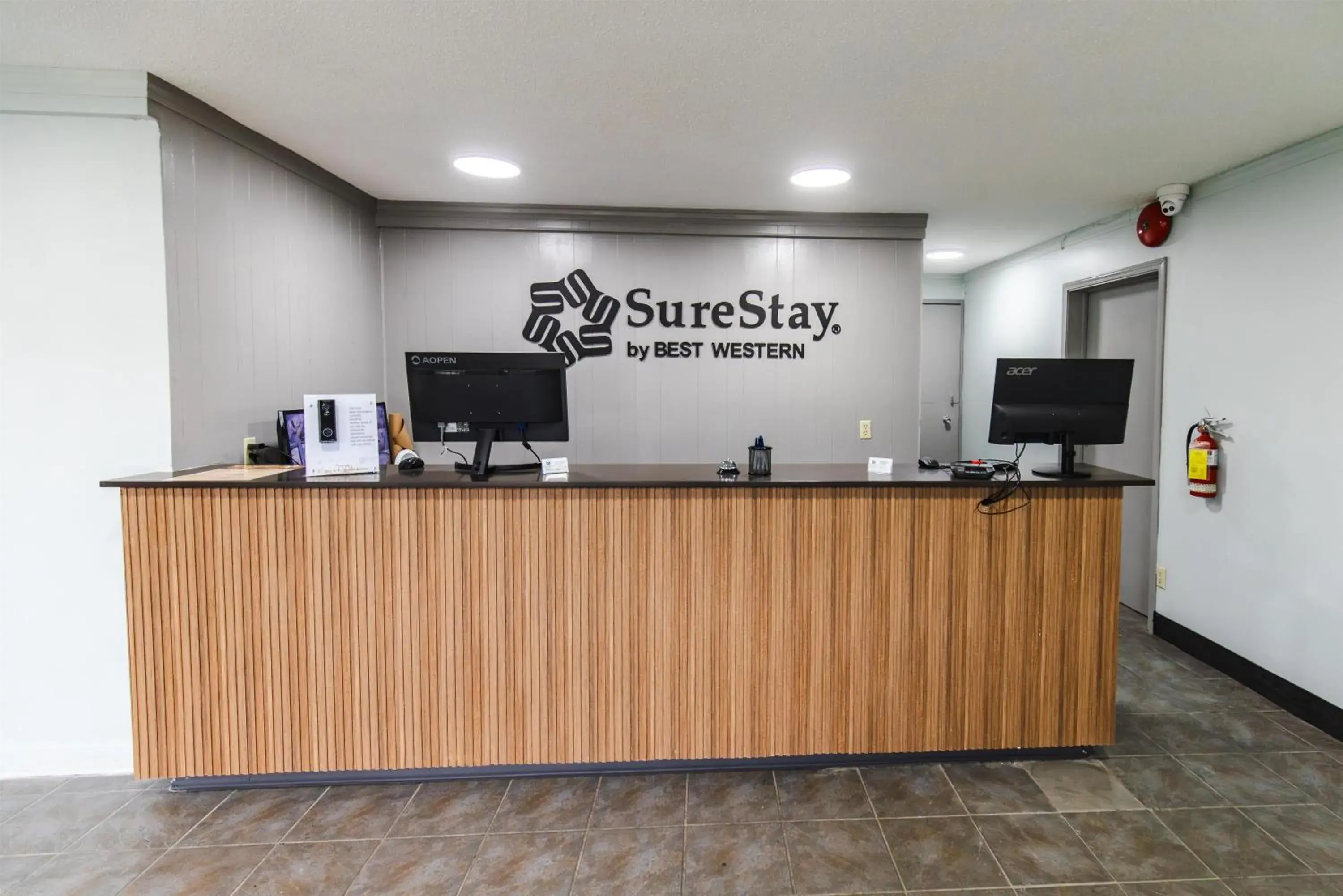 Lobby or reception in SureStay by Best Western Smithers Lobby or reception in SureStay by Best Western Smithers