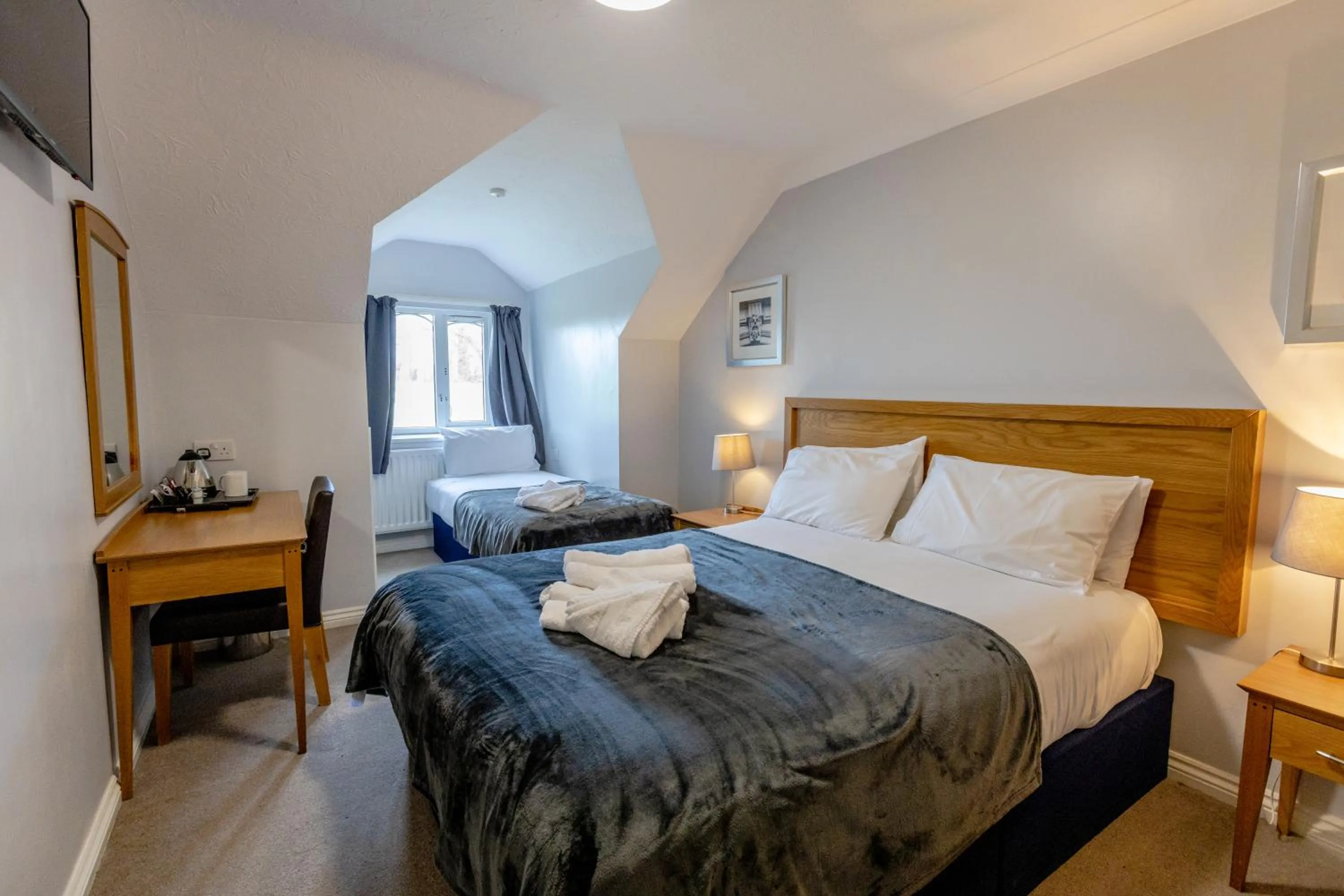 Bed in The Angel Hotel