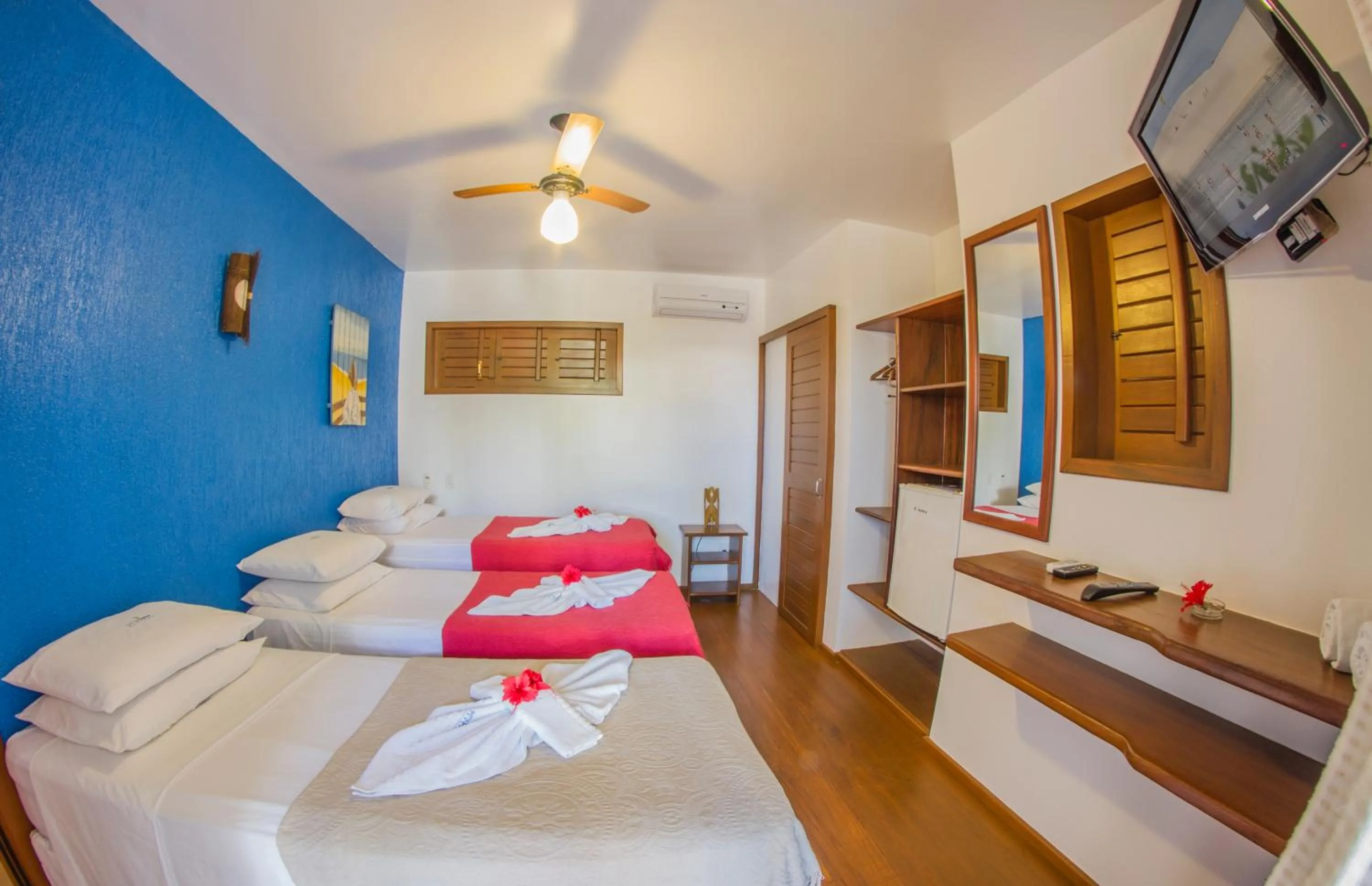 Photo of the whole room, Bed in Pousada Windjeri