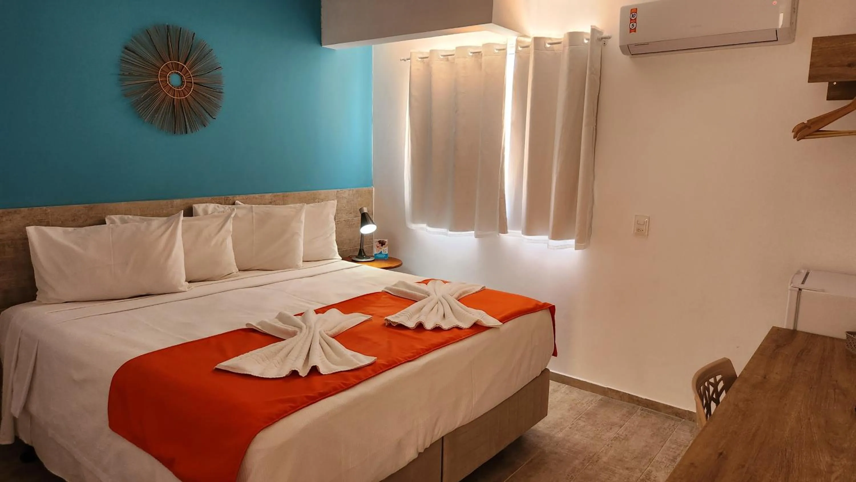 Photo of the whole room, Bed in Pousada Portomares