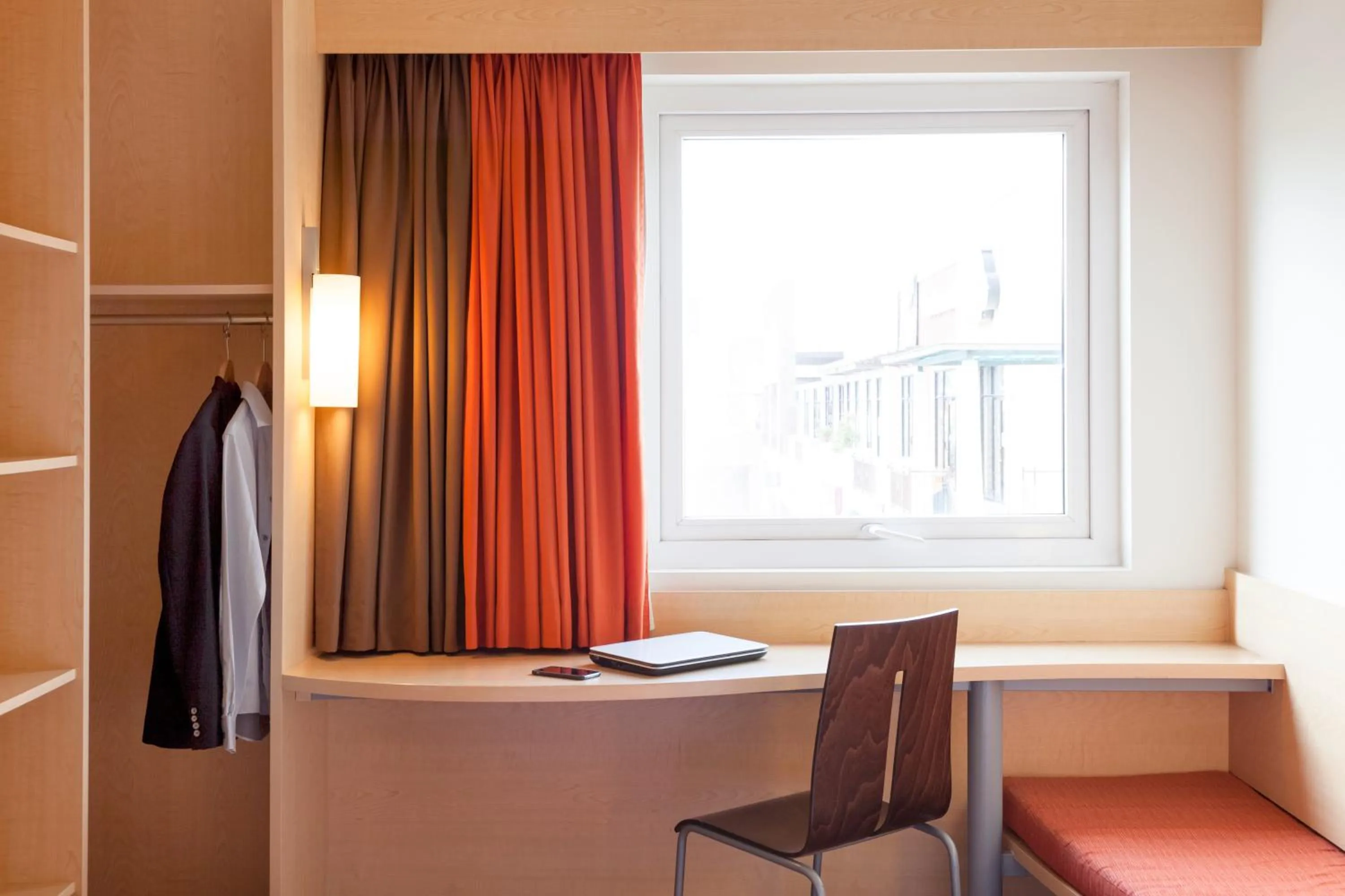 Decorative detail in Ibis Juarez Consulado