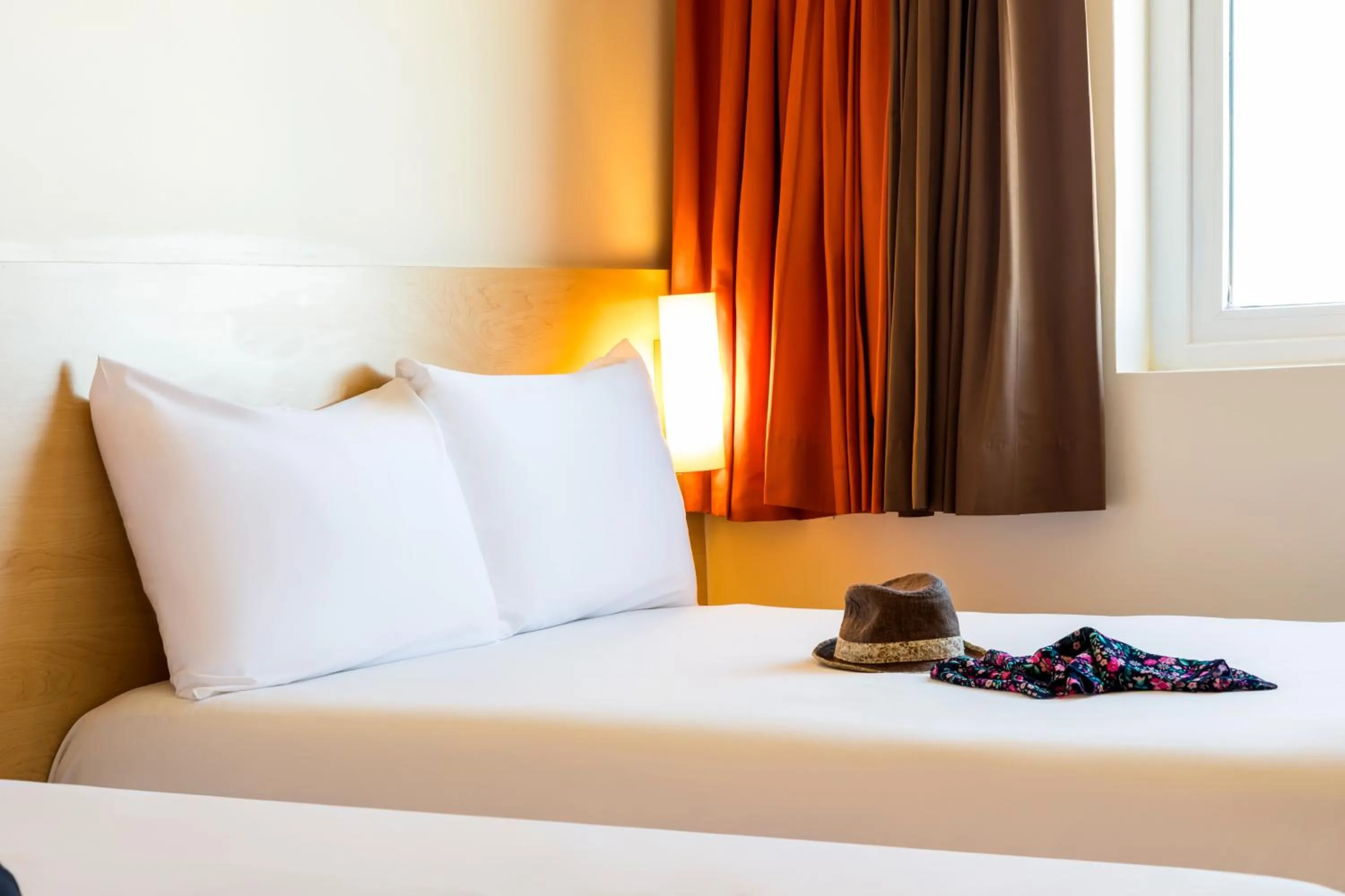 Bedroom, Bed in Ibis Juarez Consulado