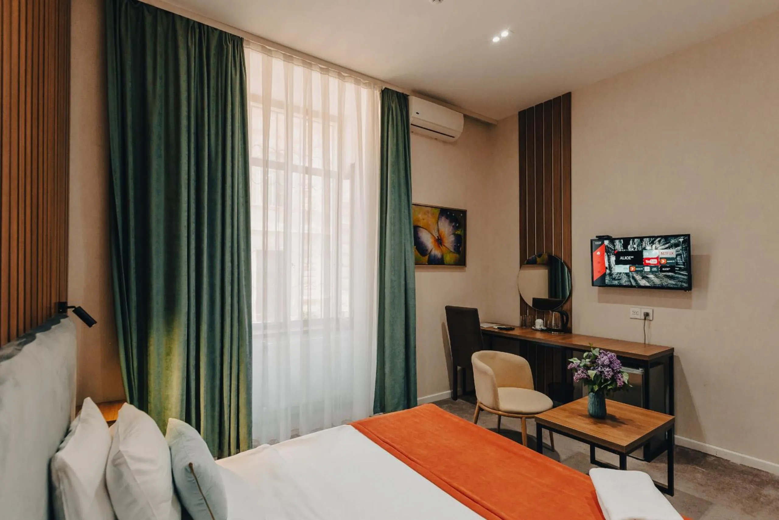 Bed in Seven Boutique Hotel Baku