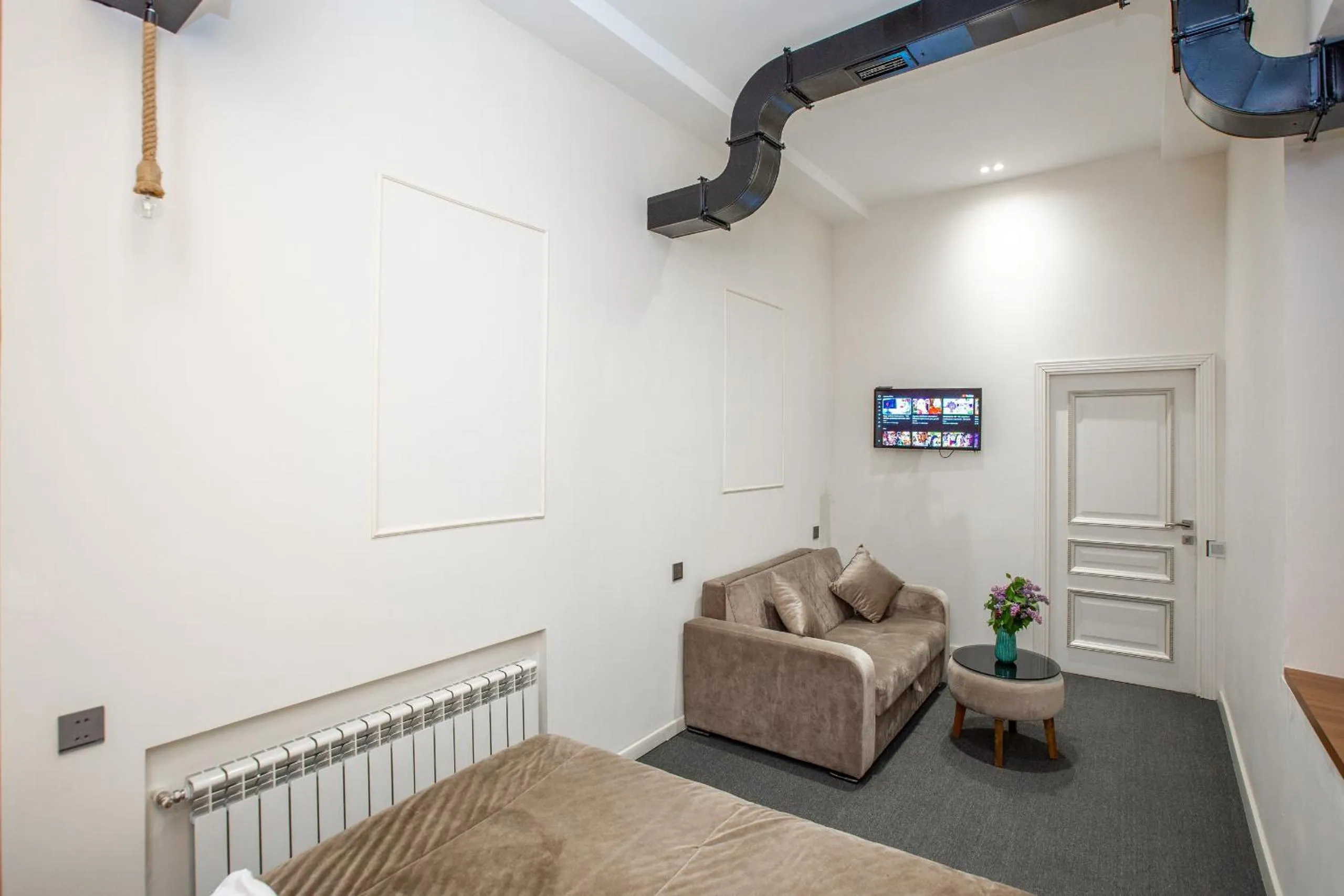 Bed in Seven Boutique Hotel Baku