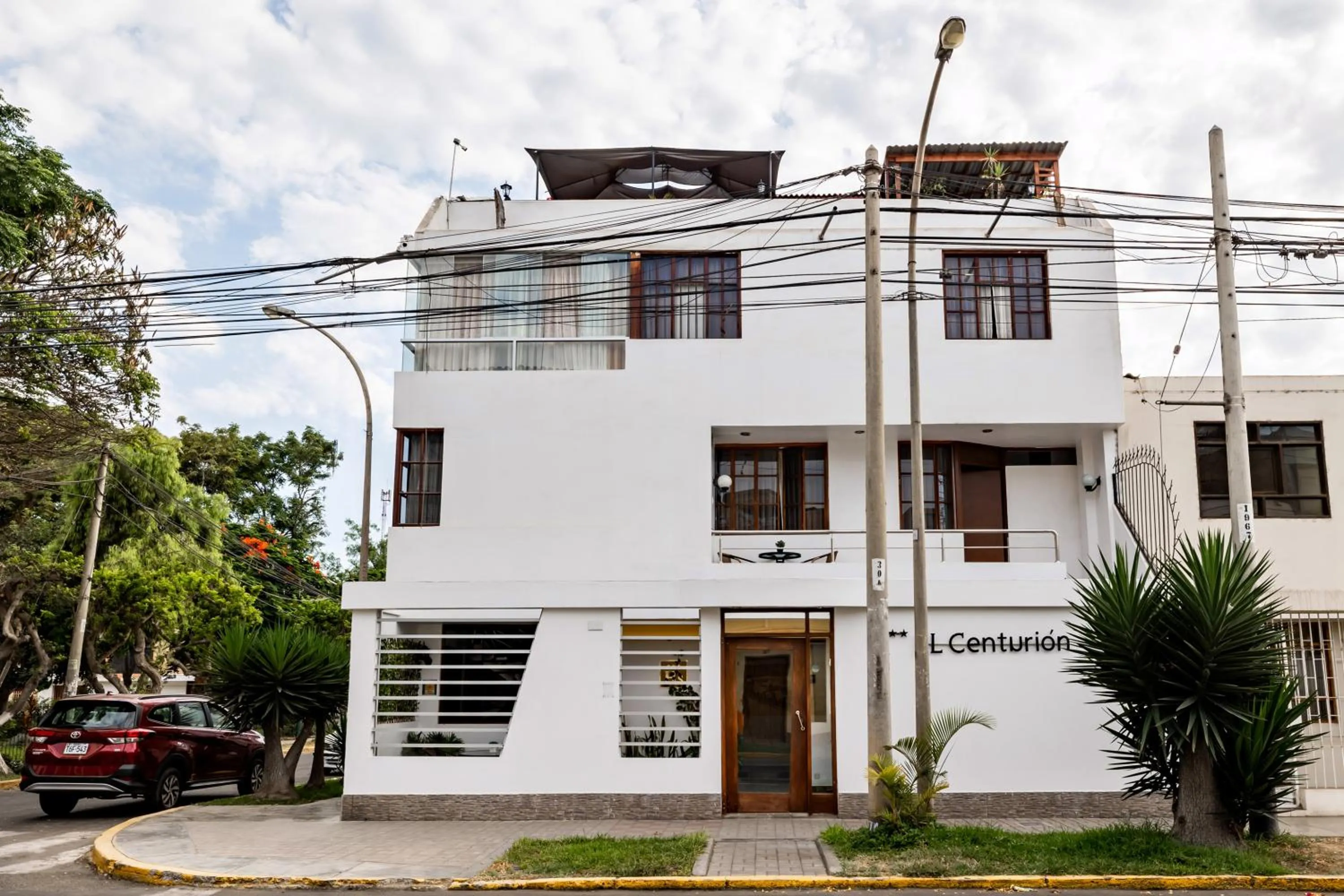 Property building in El Centurión