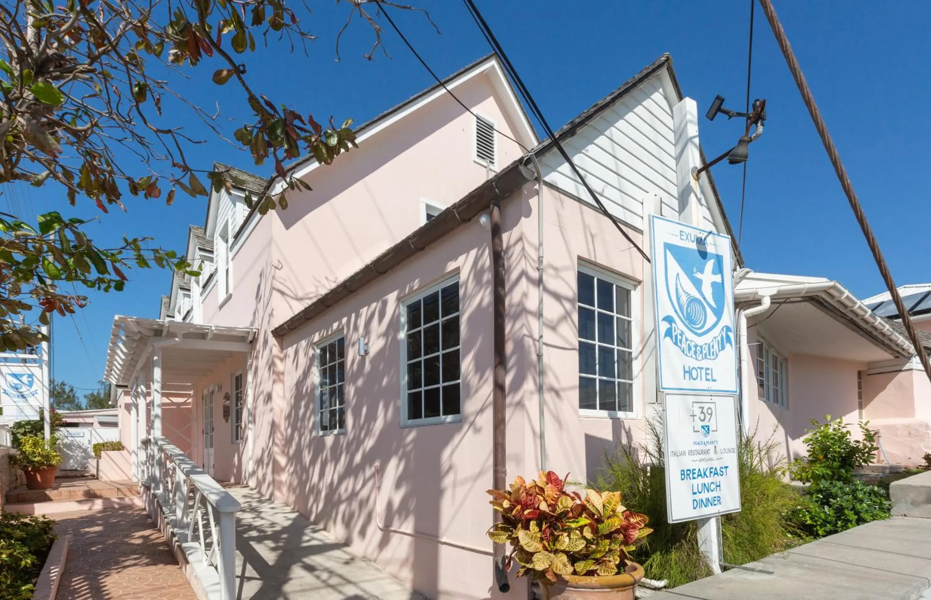 Property building in Peace and Plenty Resort Property building in Peace and Plenty Resort