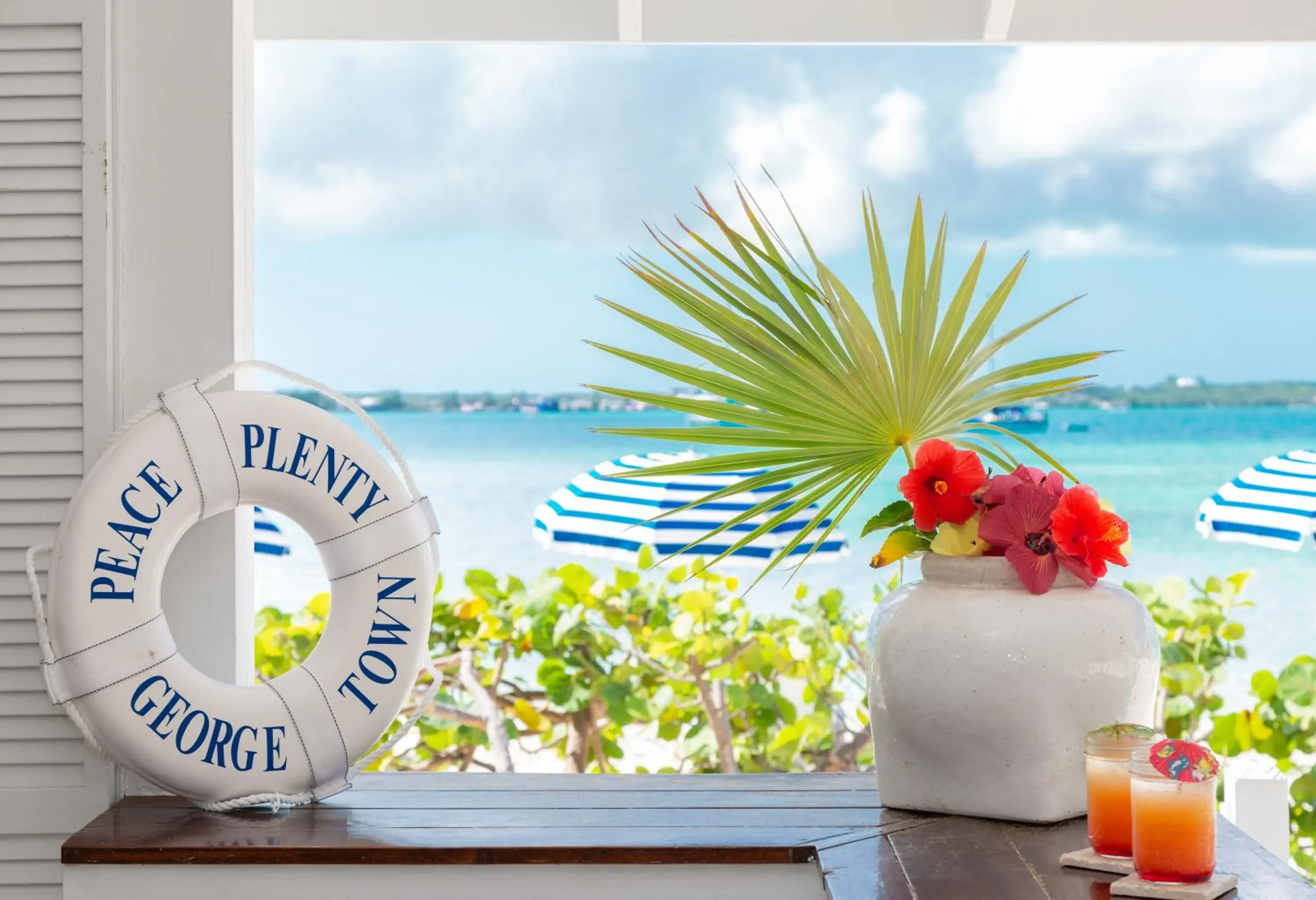 Lounge or bar in Peace and Plenty Resort Lounge or bar in Peace and Plenty Resort