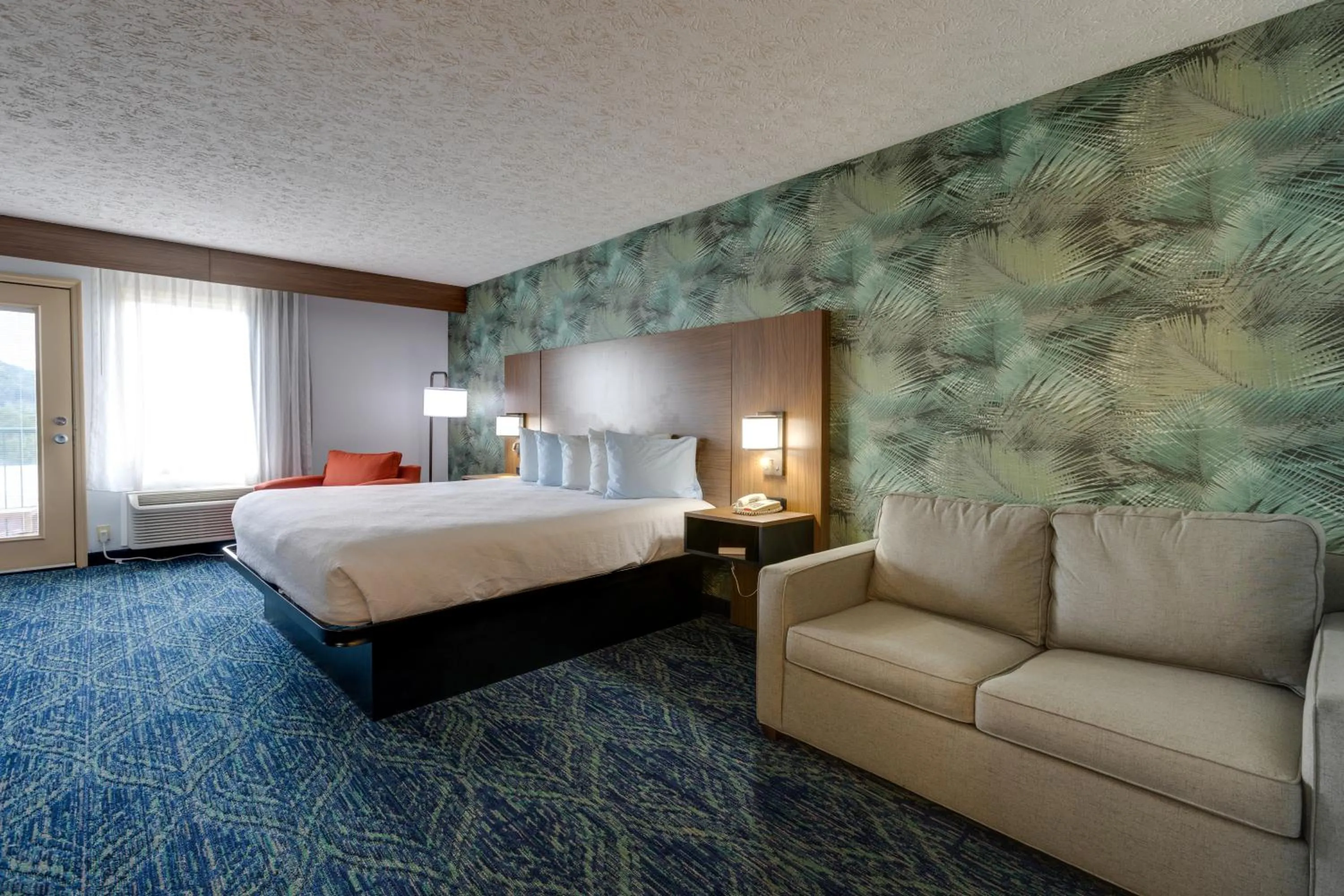 Bedroom, Bed in Park Grove Inn