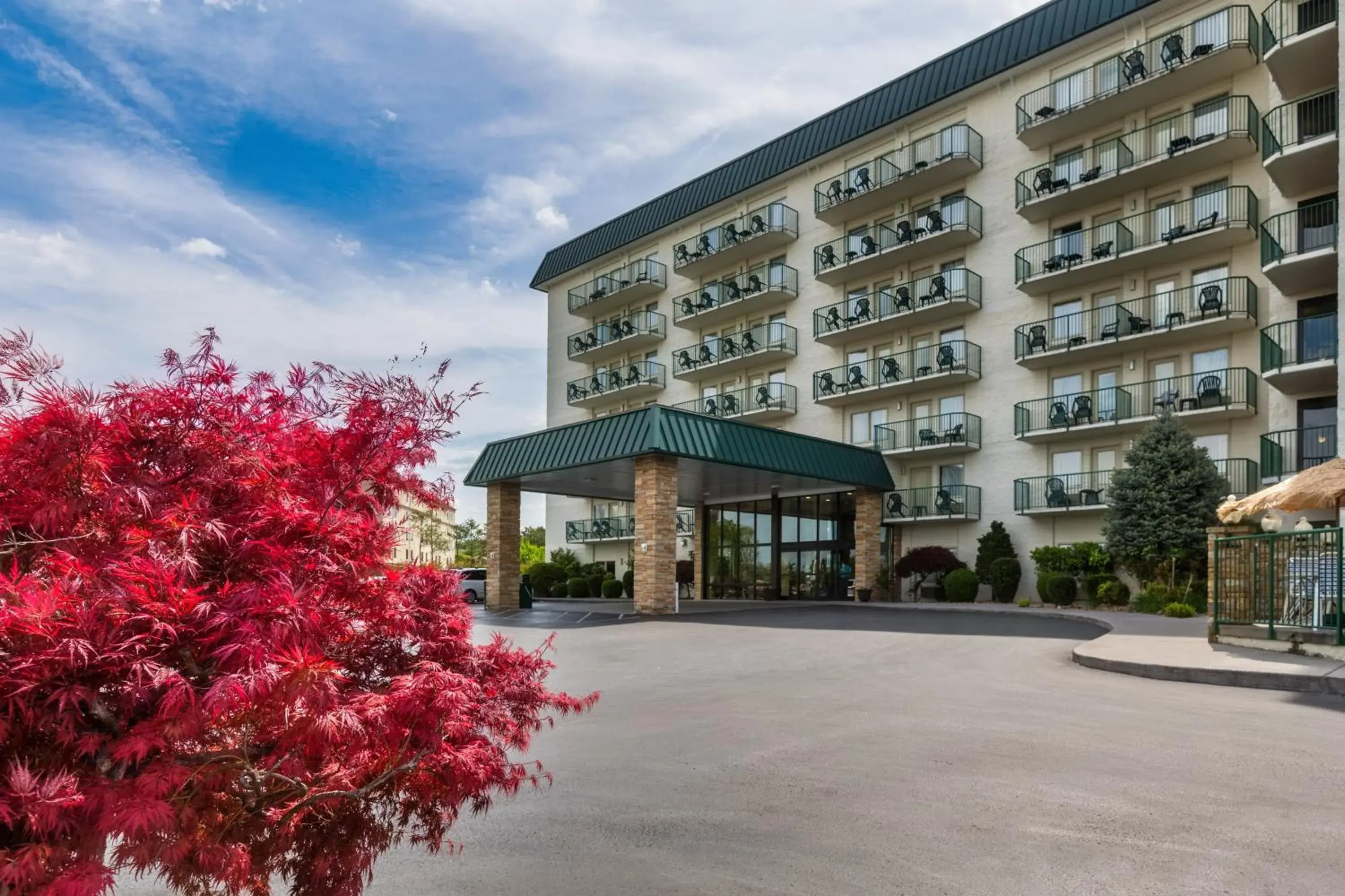 Property building in Park Grove Inn Property building in Park Grove Inn