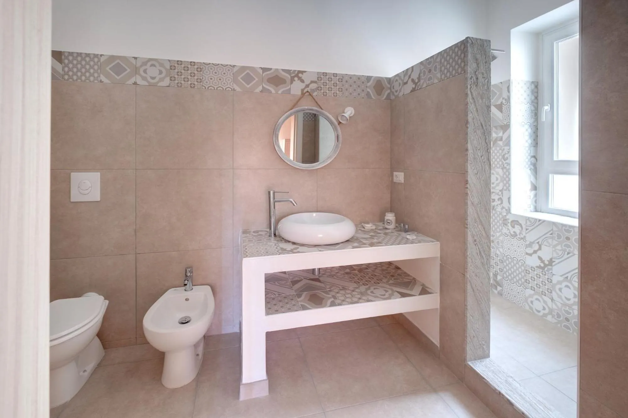 Bathroom in BUTTERFLY B&B