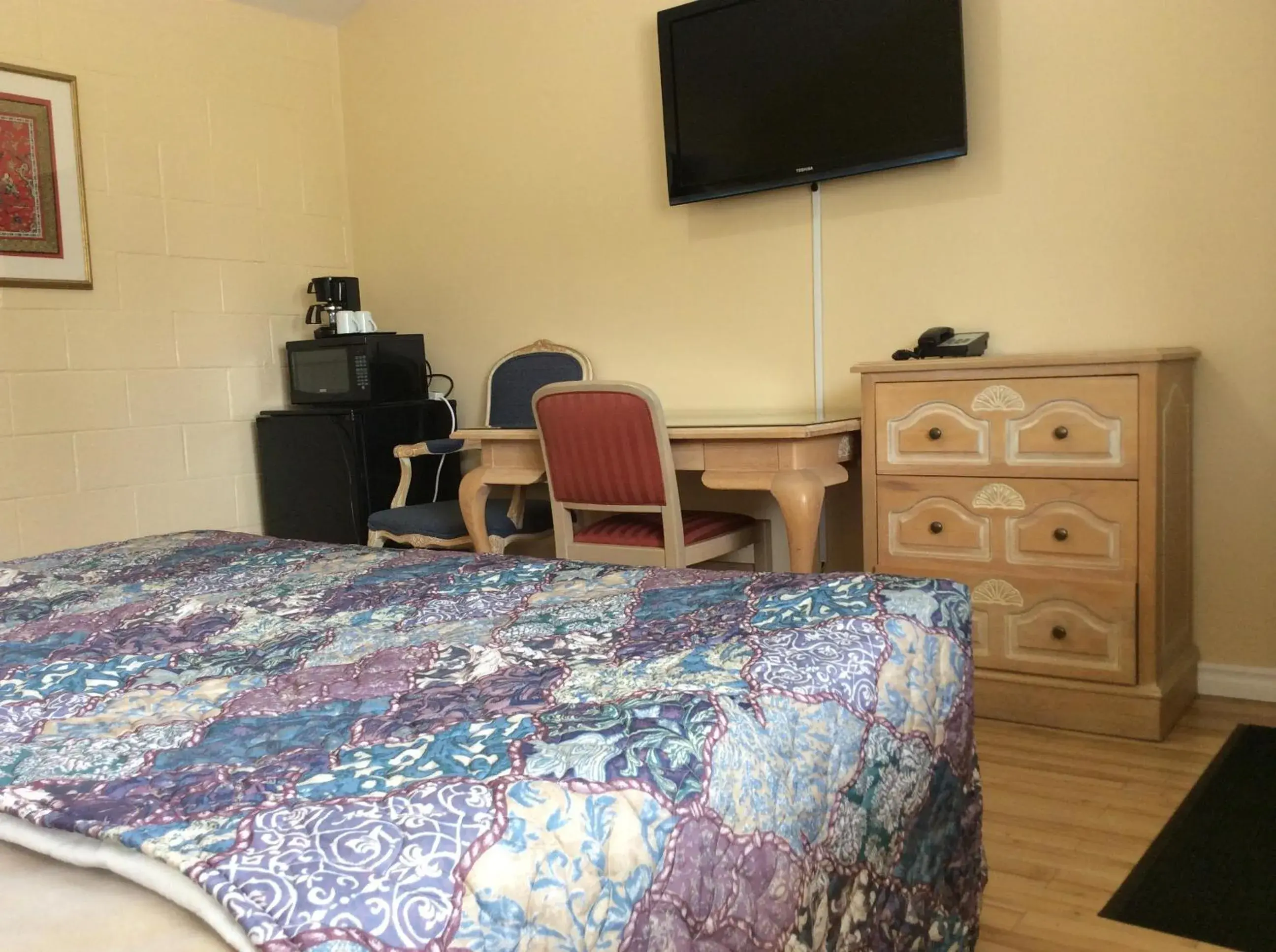 King Room in Lion Motel King Room in Lion Motel