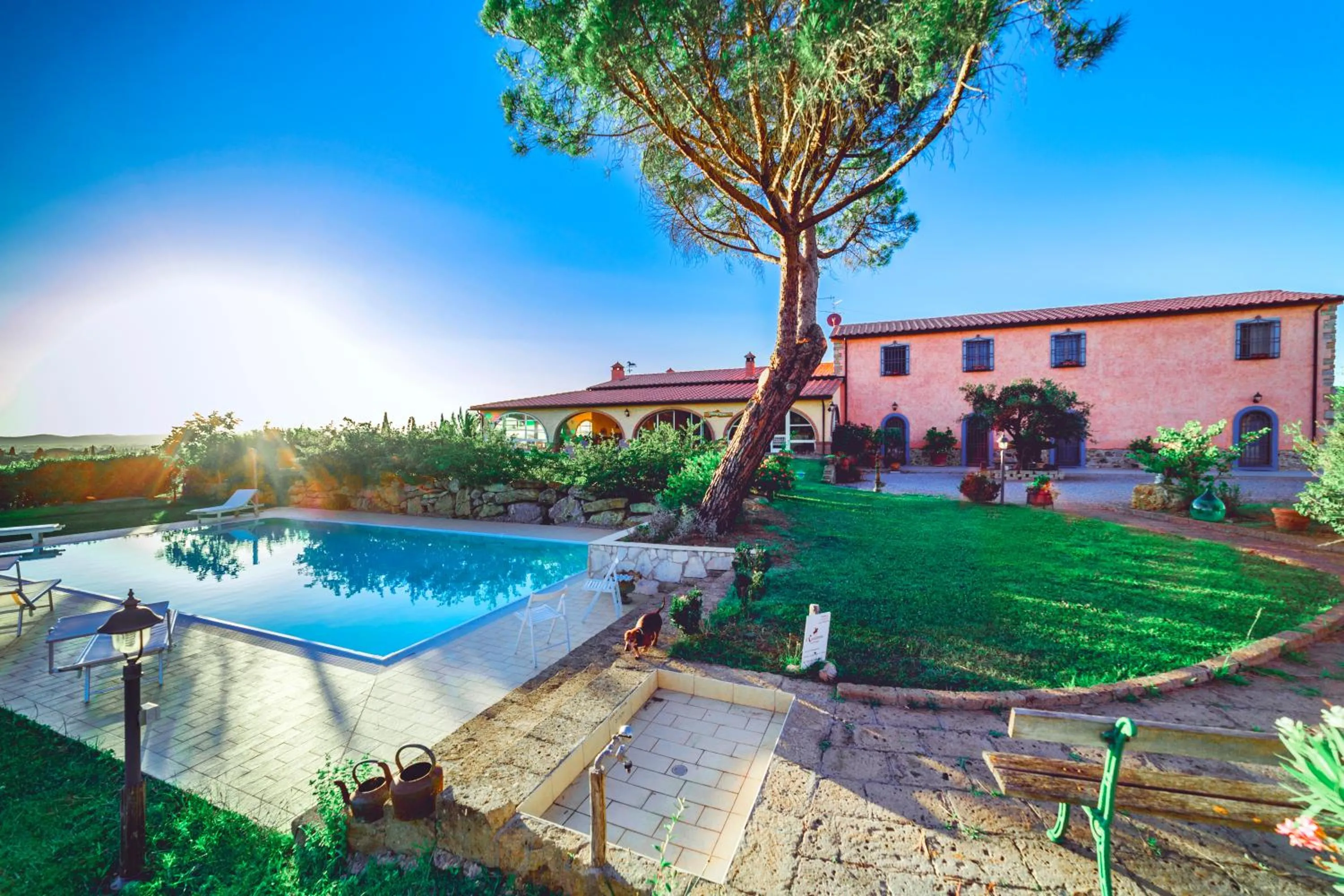 Swimming pool in La Locanda della Vecchia Hosteria