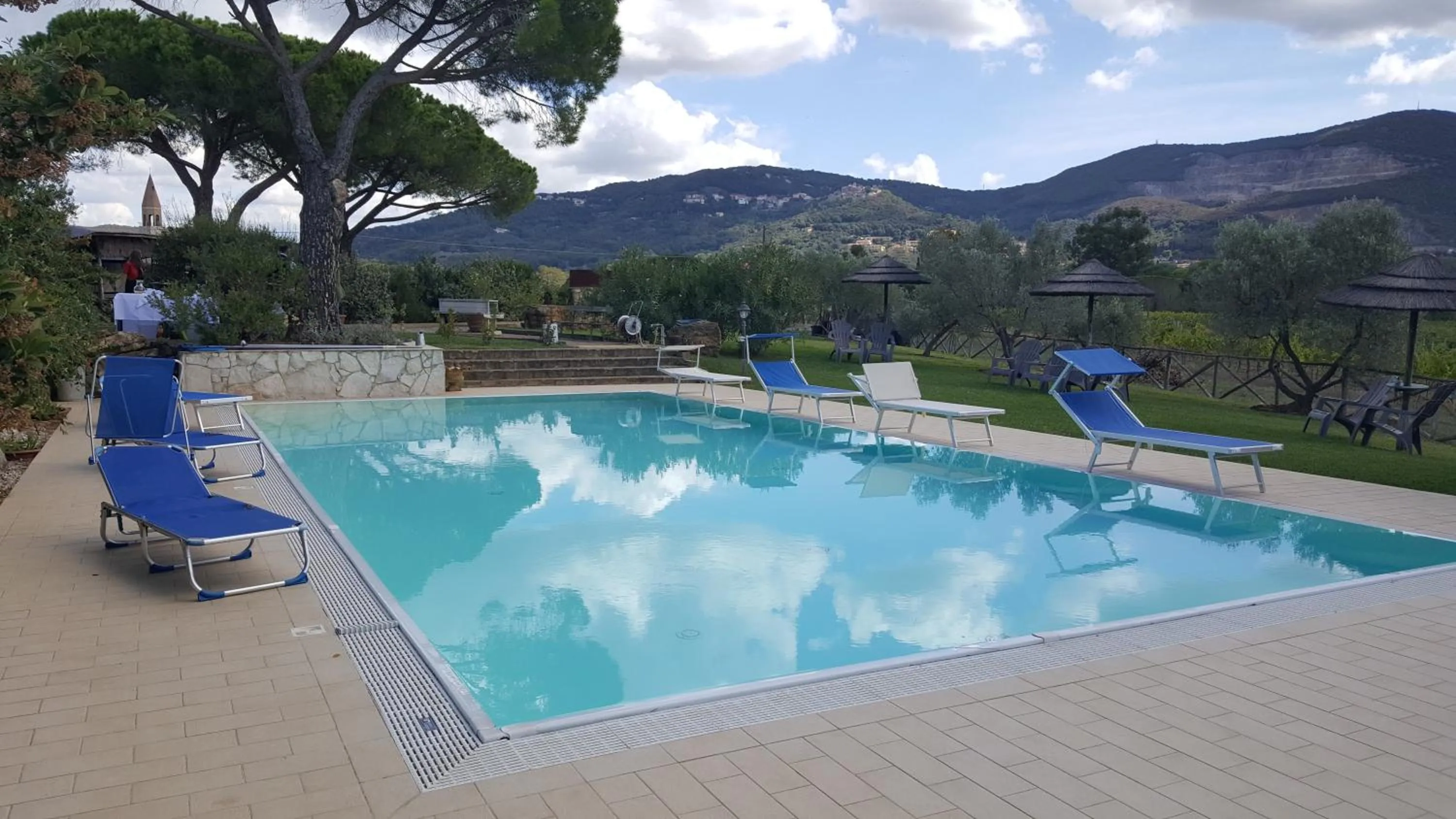 Swimming pool in La Locanda della Vecchia Hosteria
