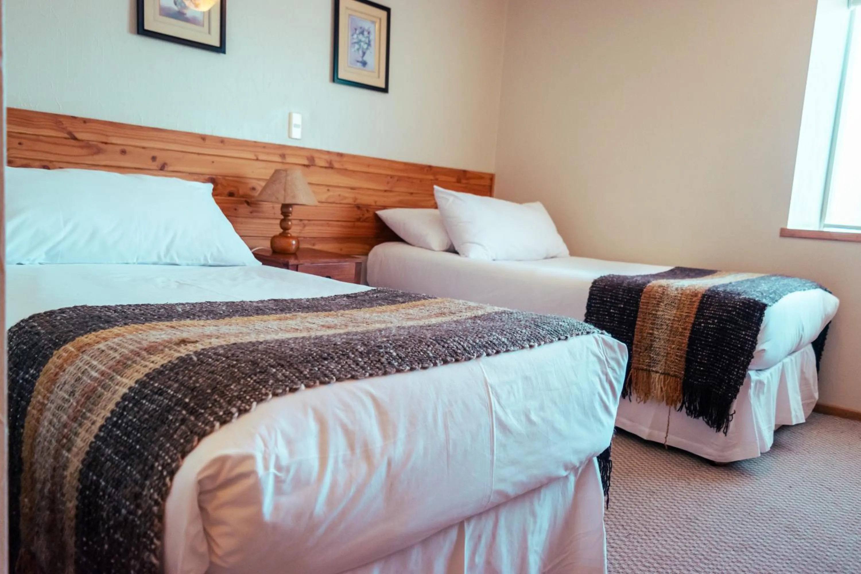 Bed in Hotel Borde Lago