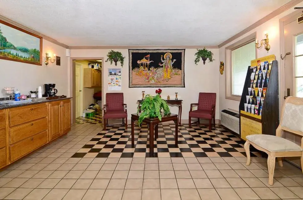 Lobby/Reception in Motel 6 Sandersville, GA