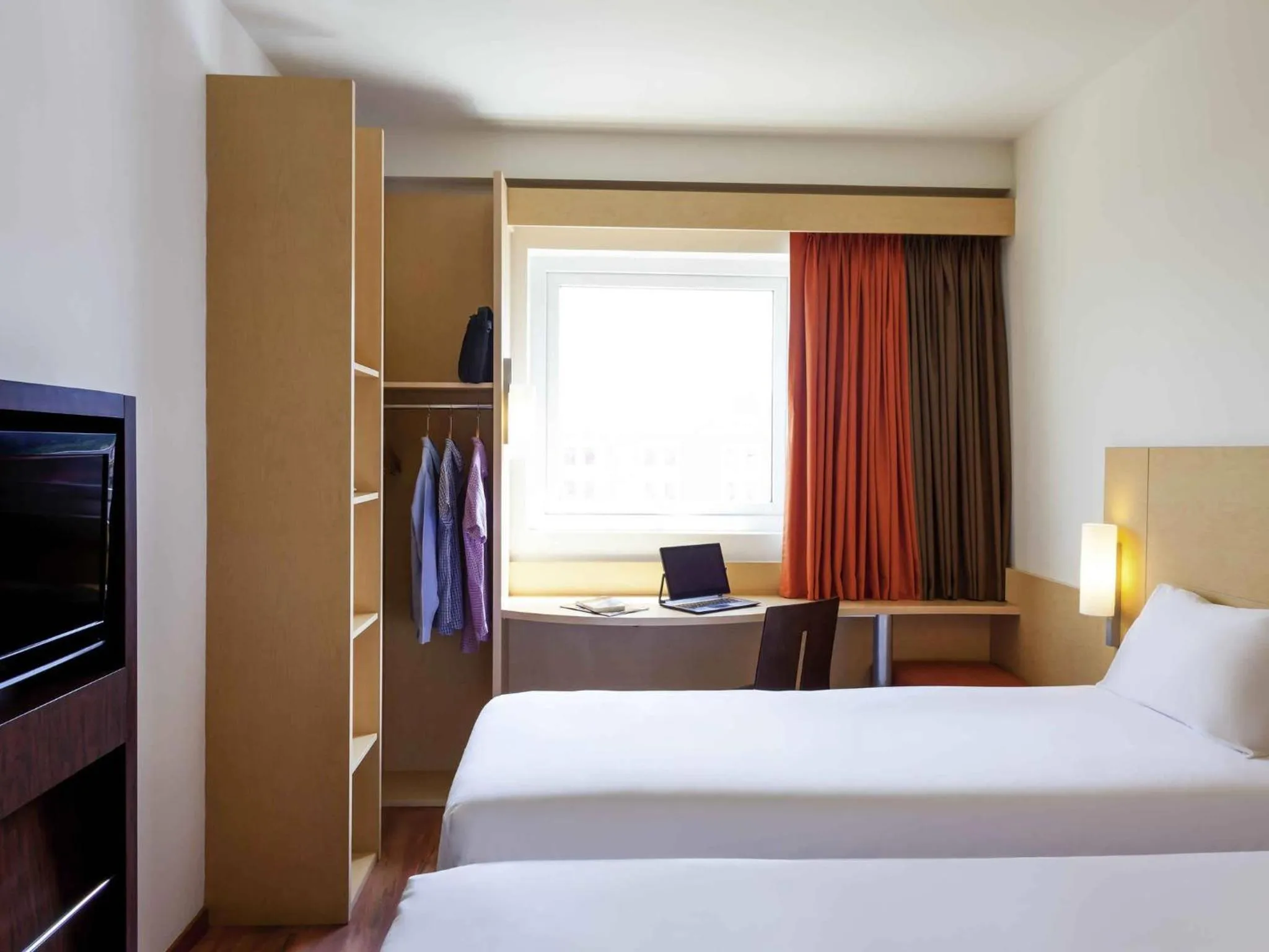 Bedroom, Bed in Ibis Hermosillo