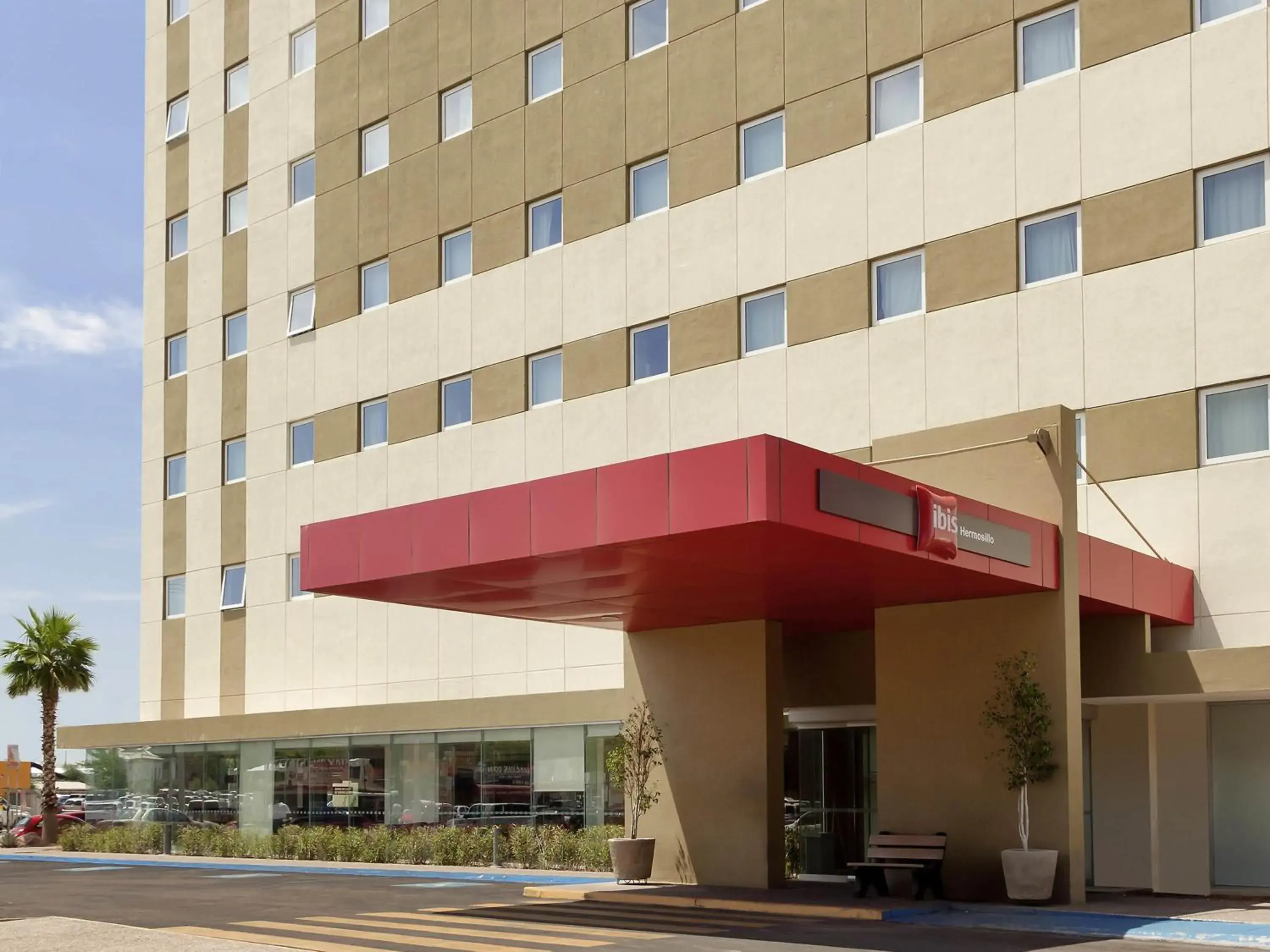 Property building in Ibis Hermosillo Property building in Ibis Hermosillo