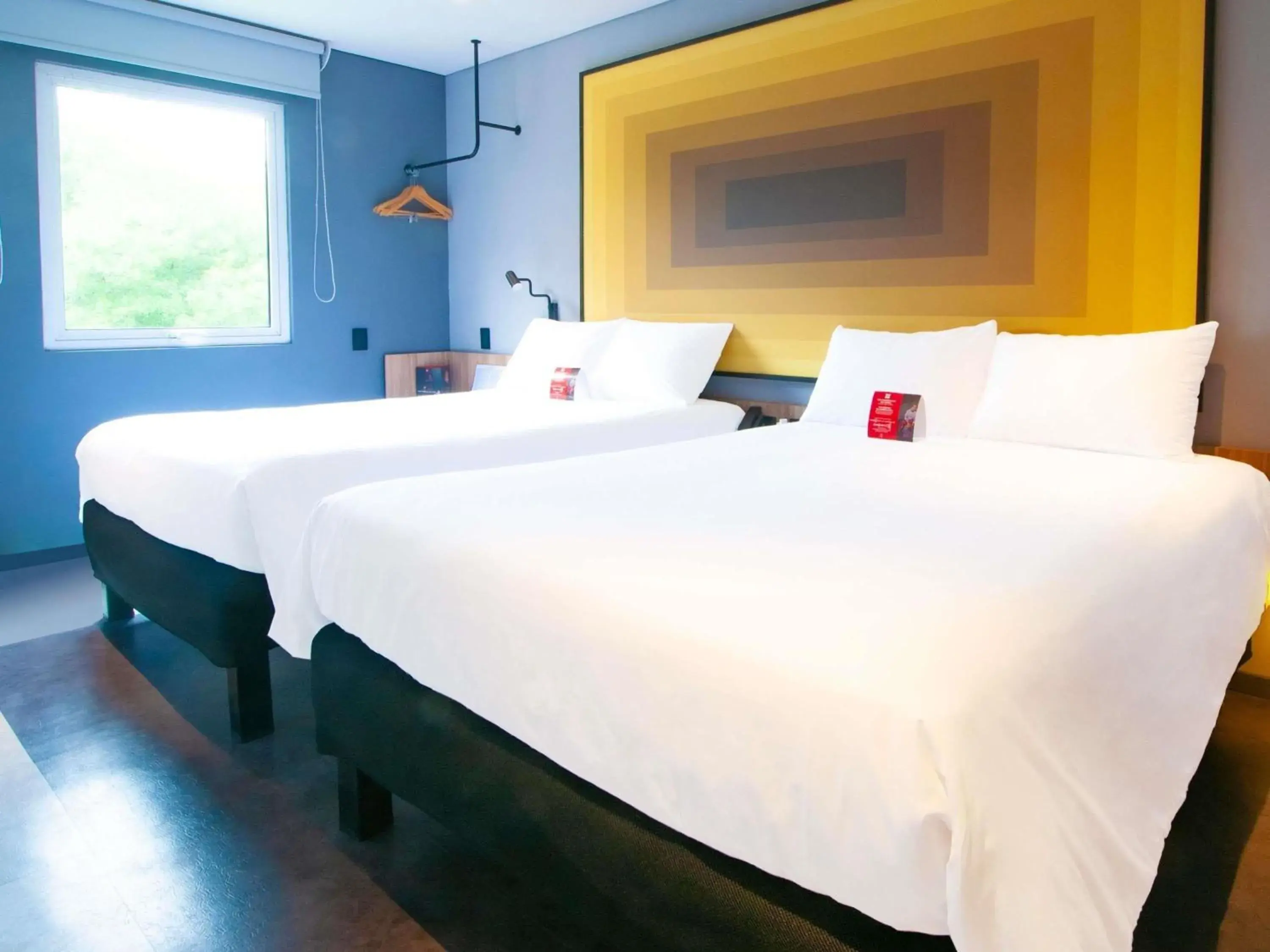 Bedroom, Bed in Ibis Monterrey Aeropuerto Bedroom, Bed in Ibis Monterrey Aeropuerto