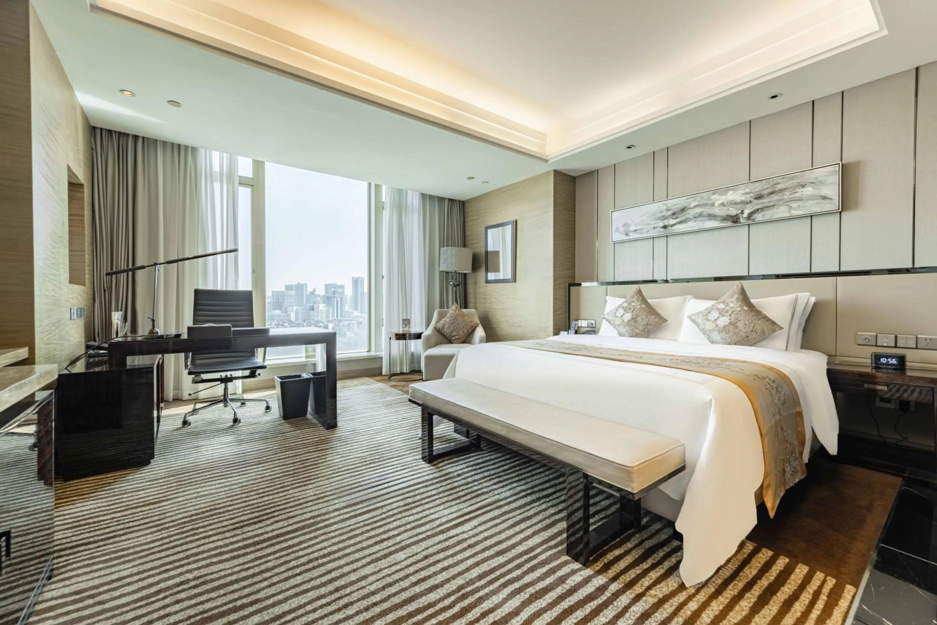 Bed in Shenzhen LANGYUE International Hotel