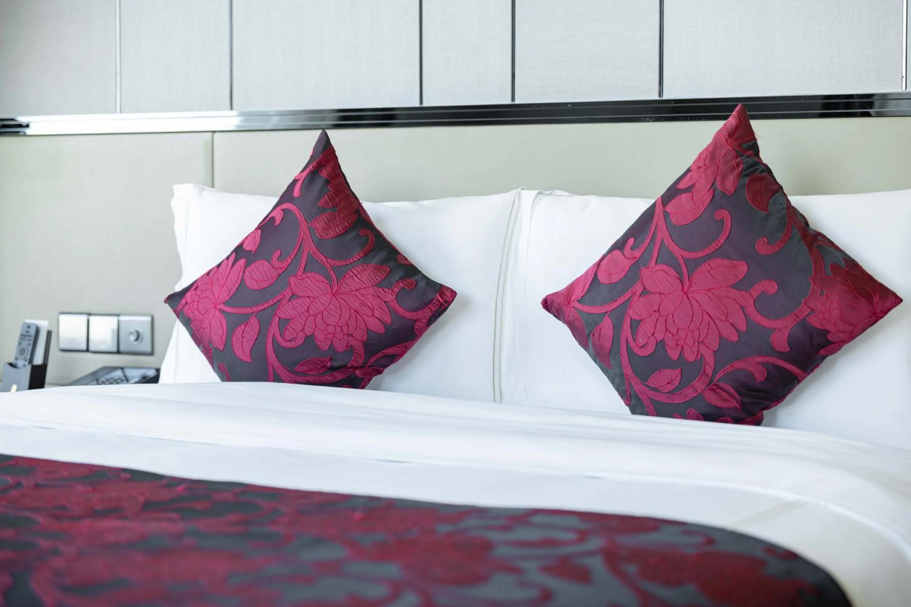 Bed in Shenzhen LANGYUE International Hotel