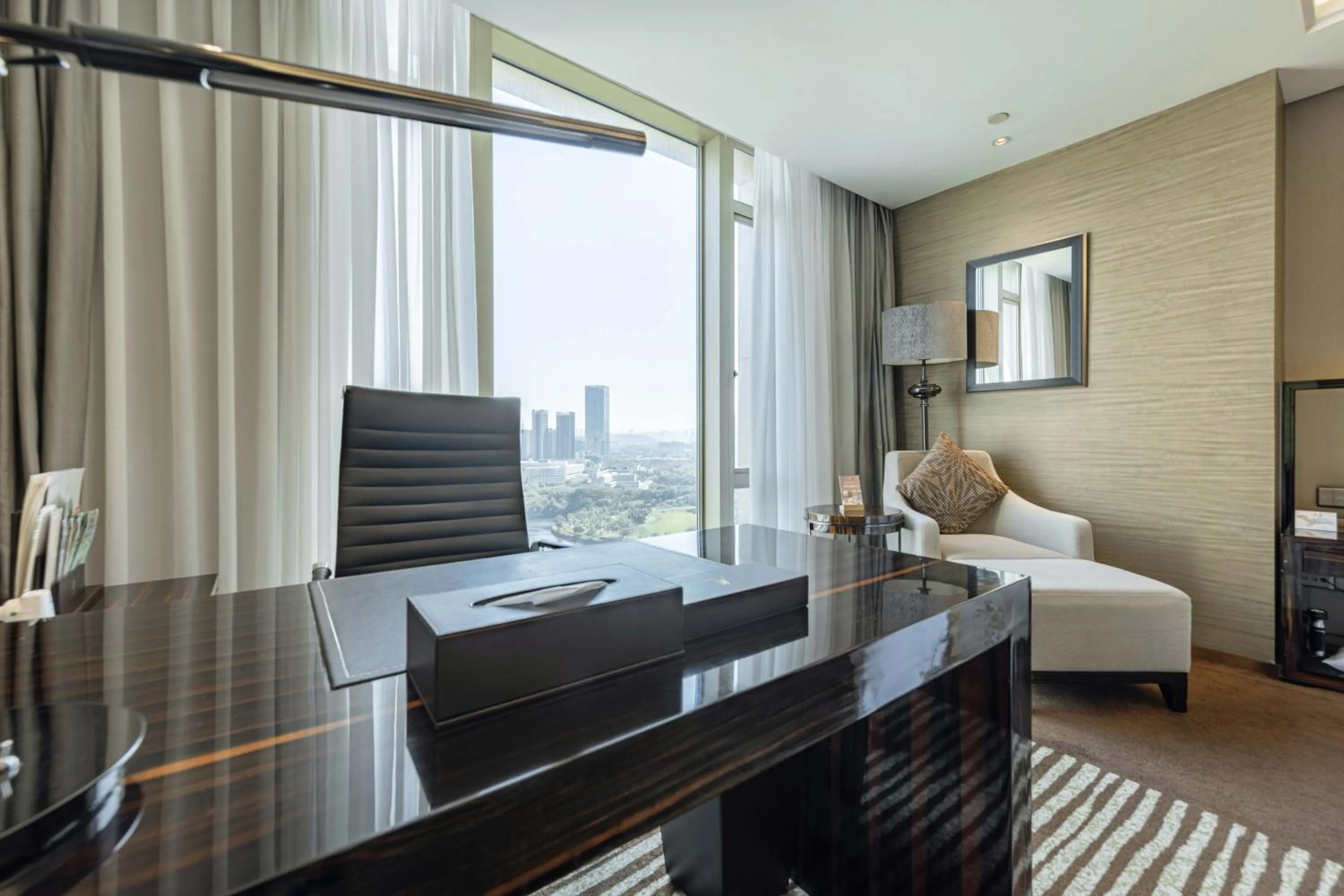 Bed in Shenzhen LANGYUE International Hotel