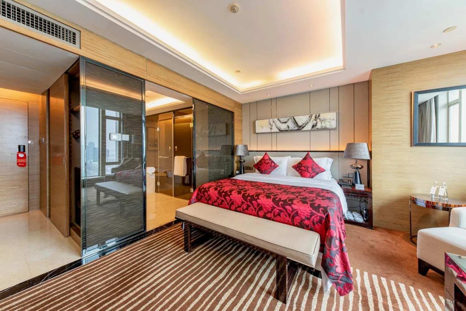 Bed in Shenzhen LANGYUE International Hotel