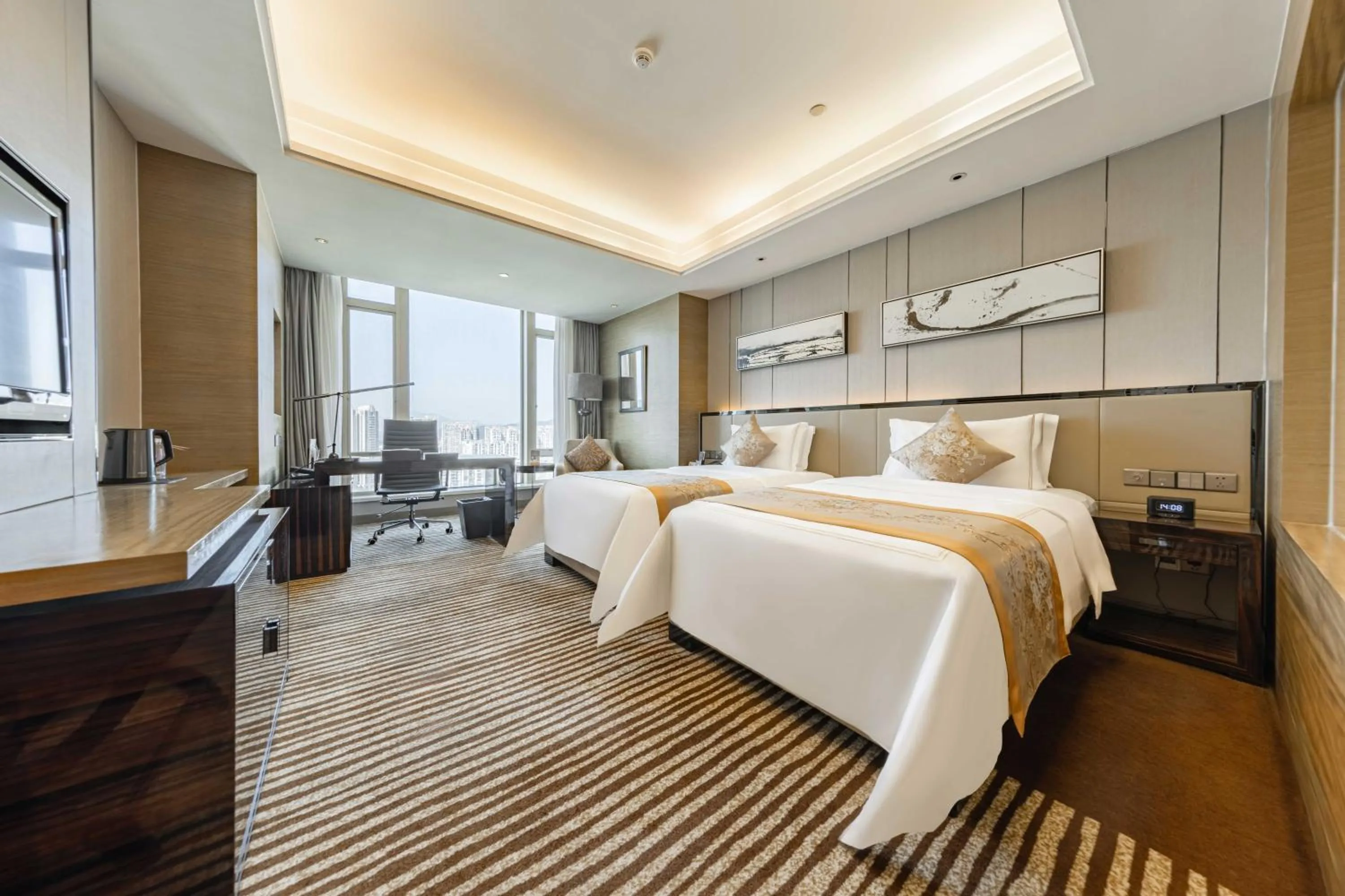 Bed in Shenzhen LANGYUE International Hotel