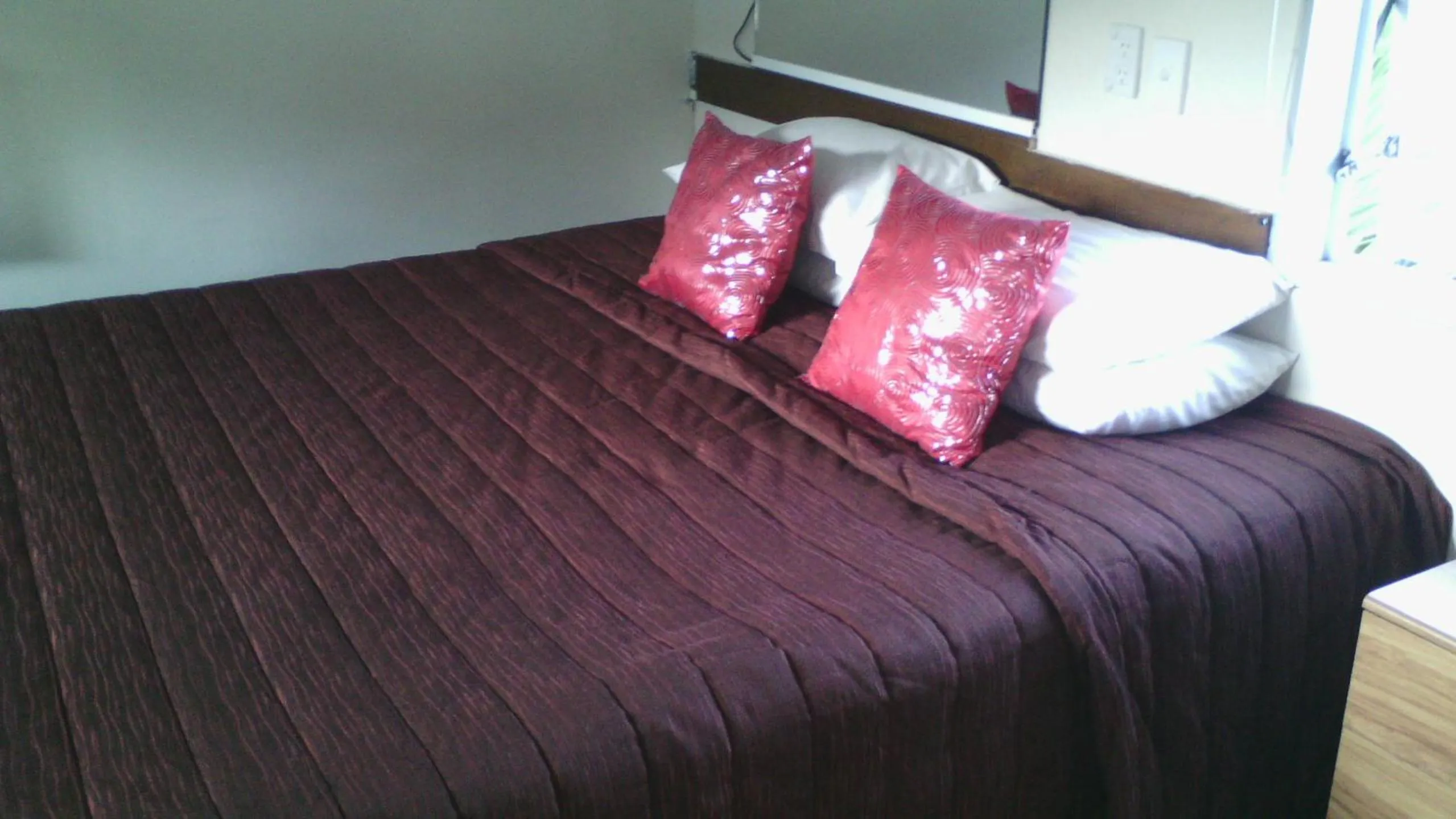 Double Studio - Top Floor B in Wellington 747 Motel