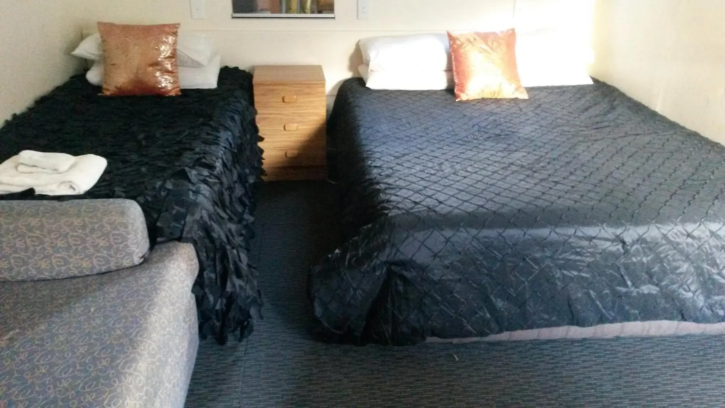 Bed in Wellington 747 Motel Bed in Wellington 747 Motel