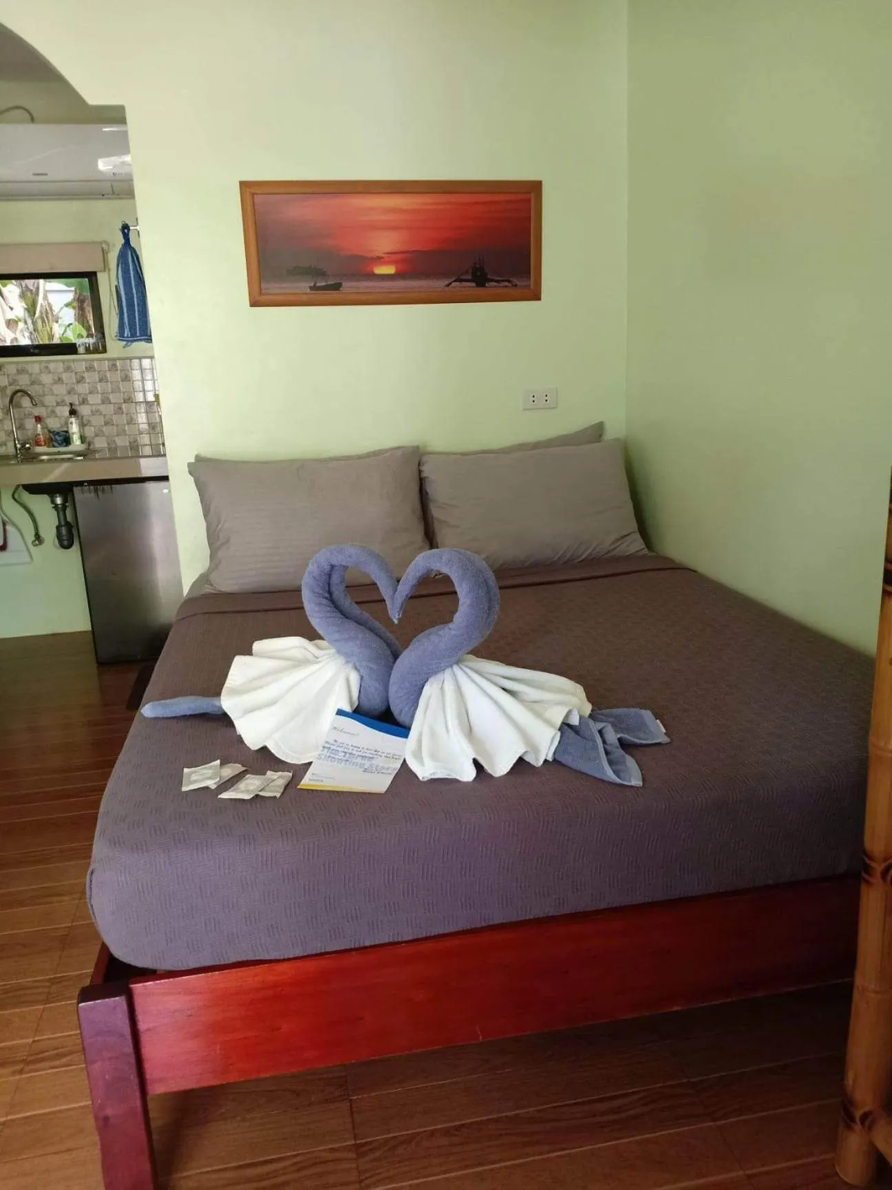 Bed in The Three Shooting Stars