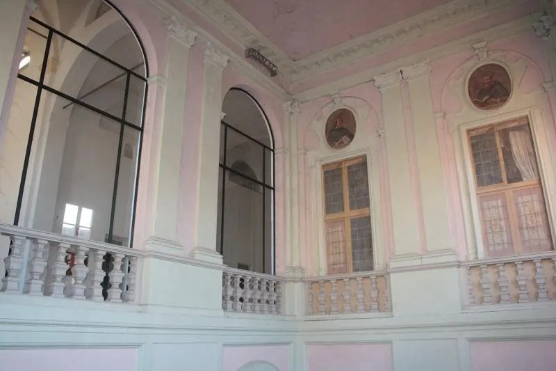 Facade/entrance in Student's Hostel Della Ghiara