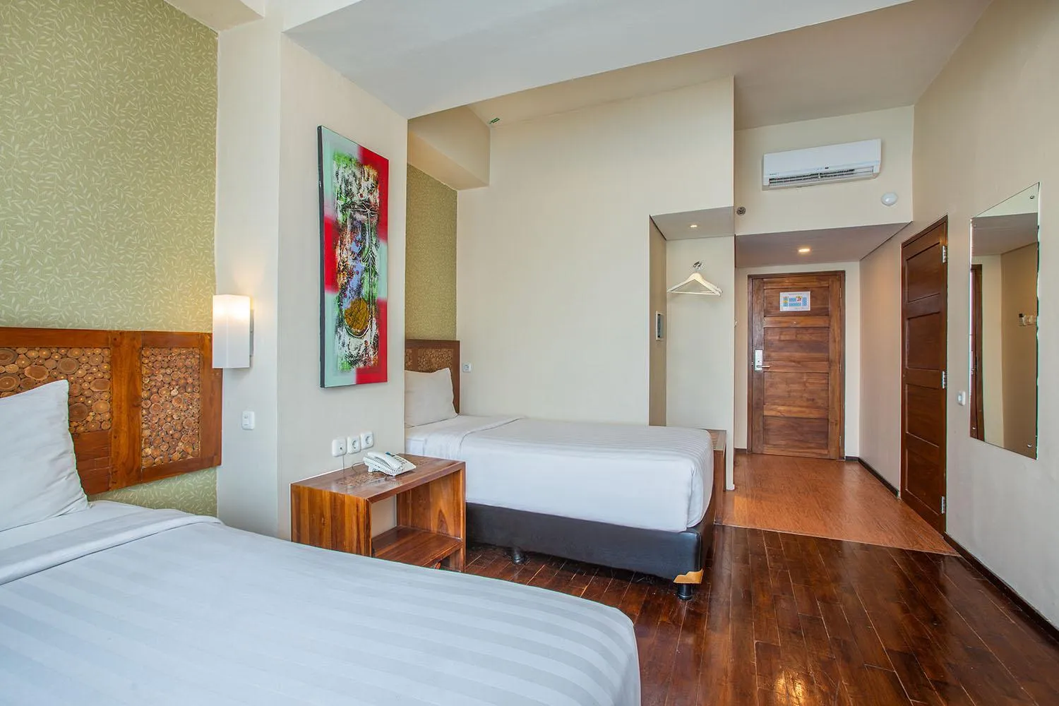 Bedroom, Bed in 1O1 URBAN Jakarta Thamrin