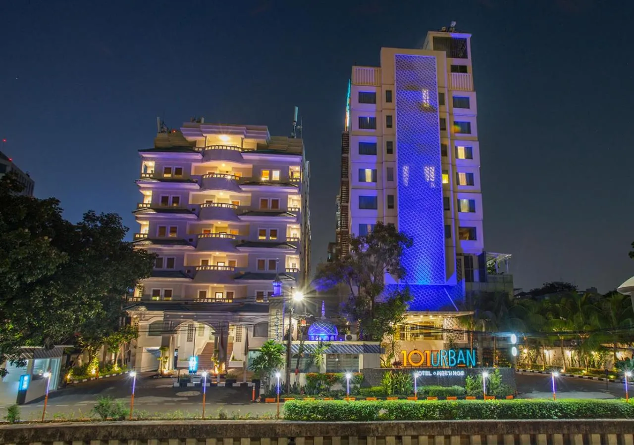 Property building in 1O1 URBAN Jakarta Thamrin