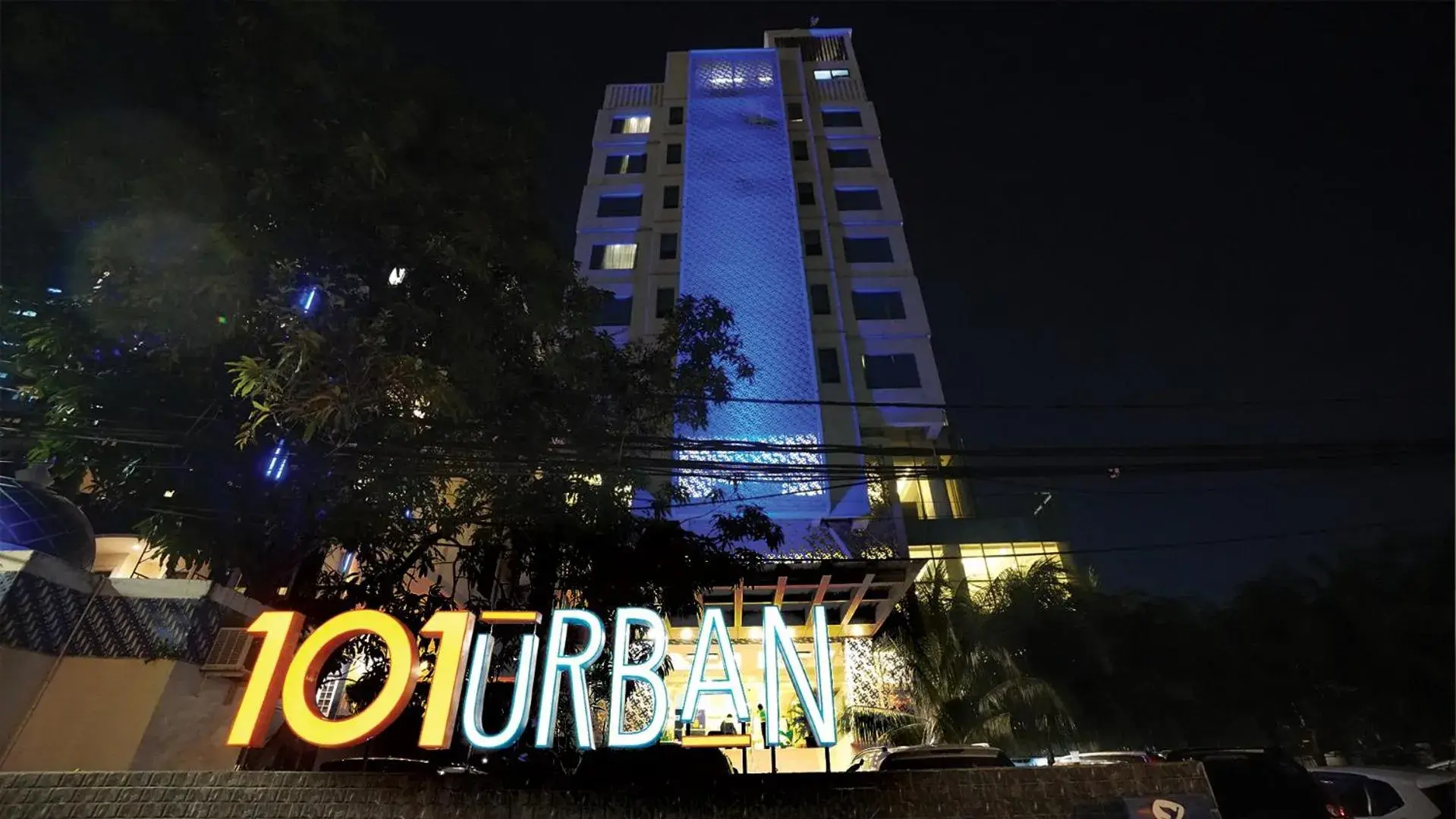 Facade/entrance in 1O1 URBAN Jakarta Thamrin Facade/entrance in 1O1 URBAN Jakarta Thamrin