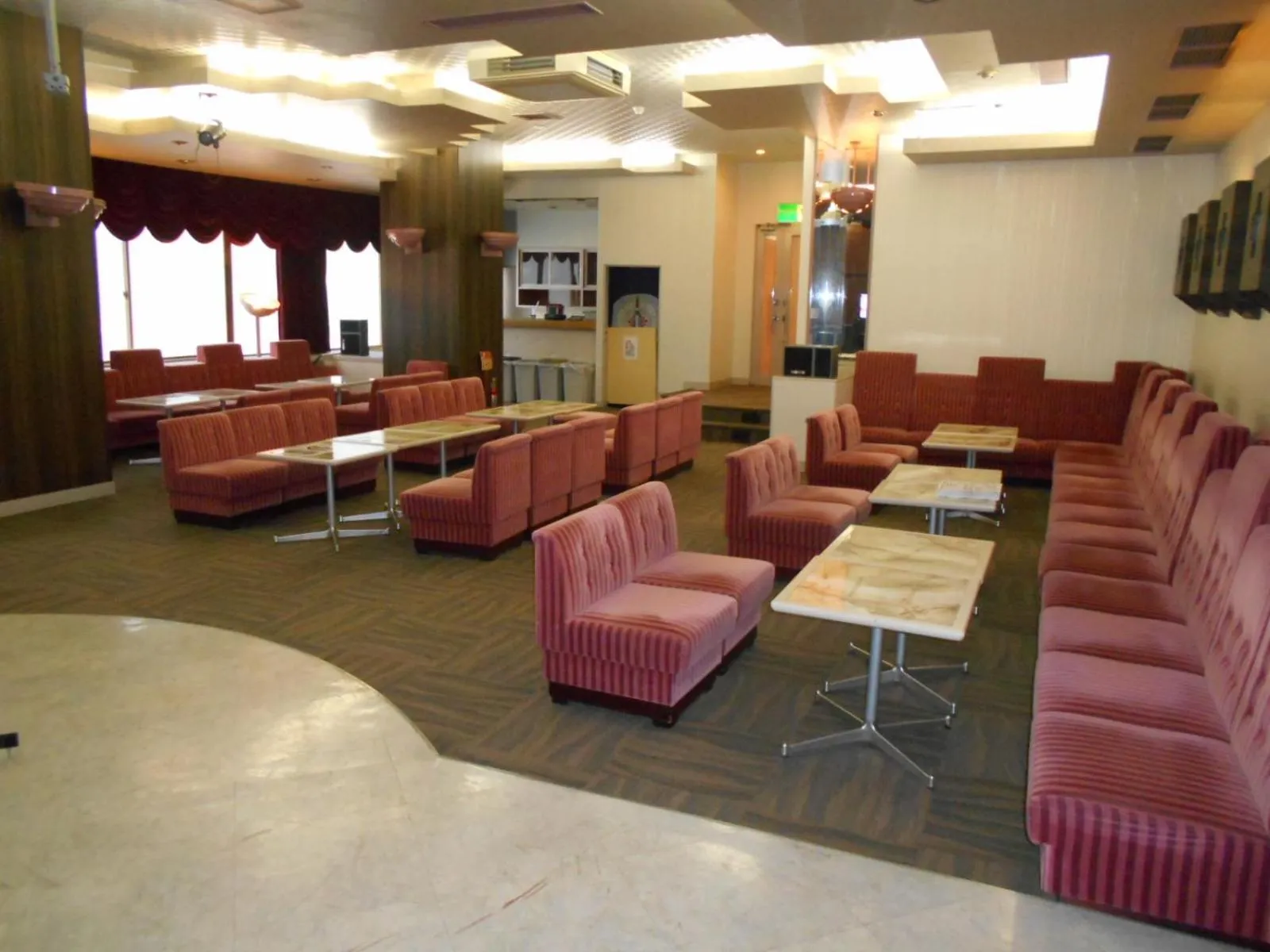 Karaoke in Hotel Yunojin