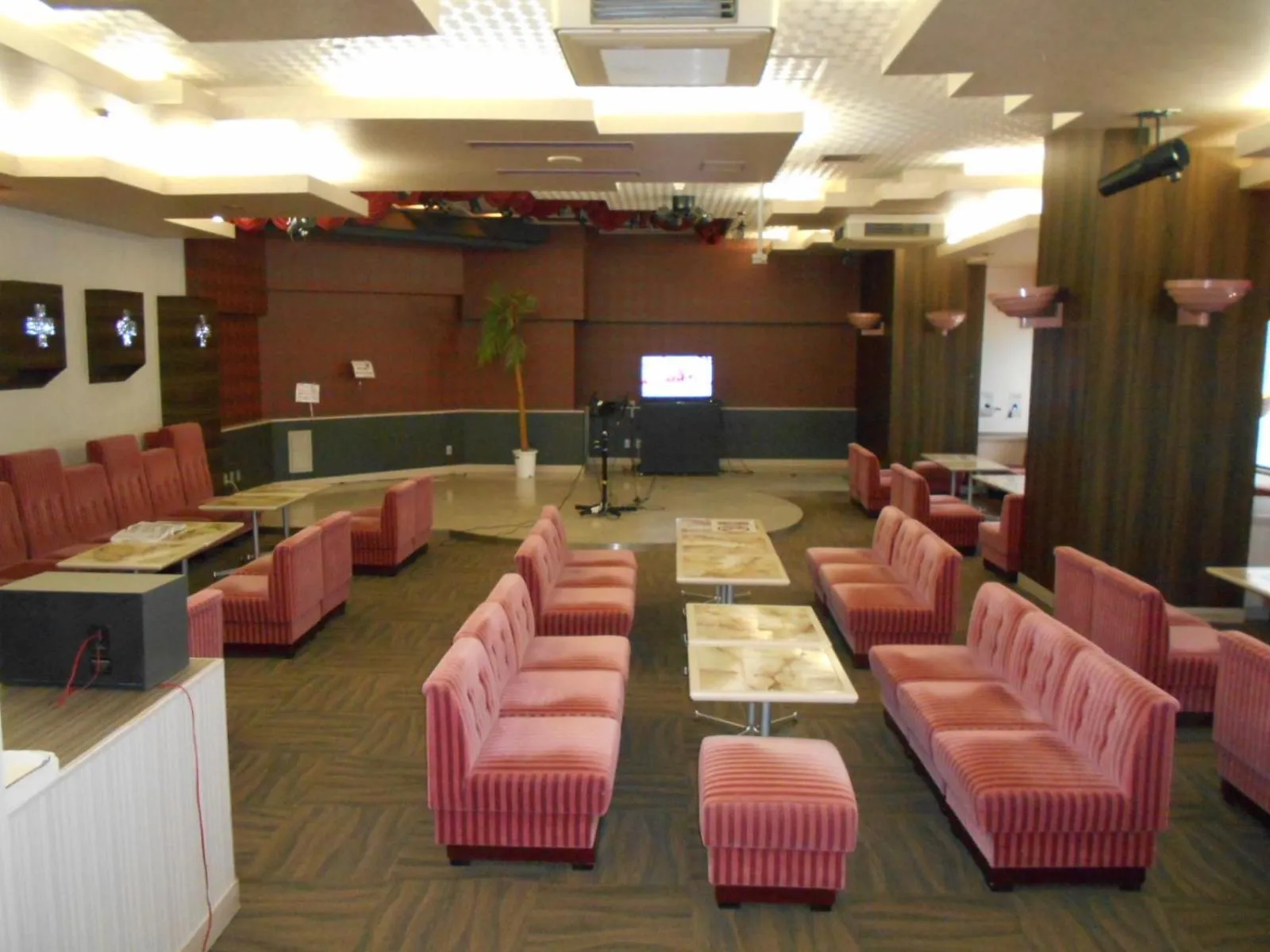 Karaoke in Hotel Yunojin