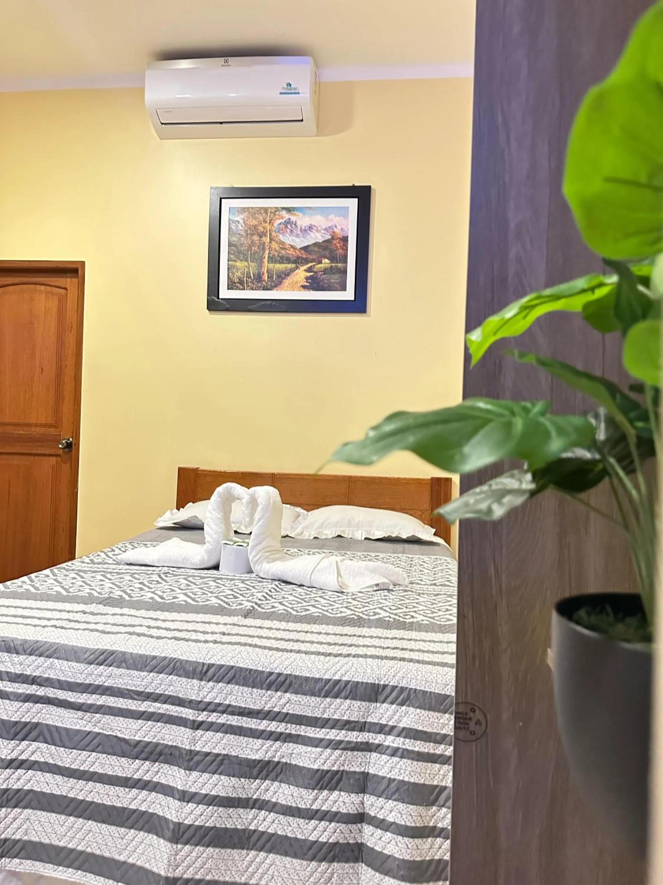 Bed in Hostal Cordillera Azul