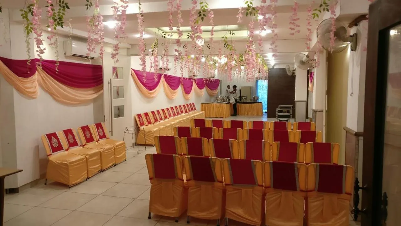 Meeting/conference room in Samrat Hotel