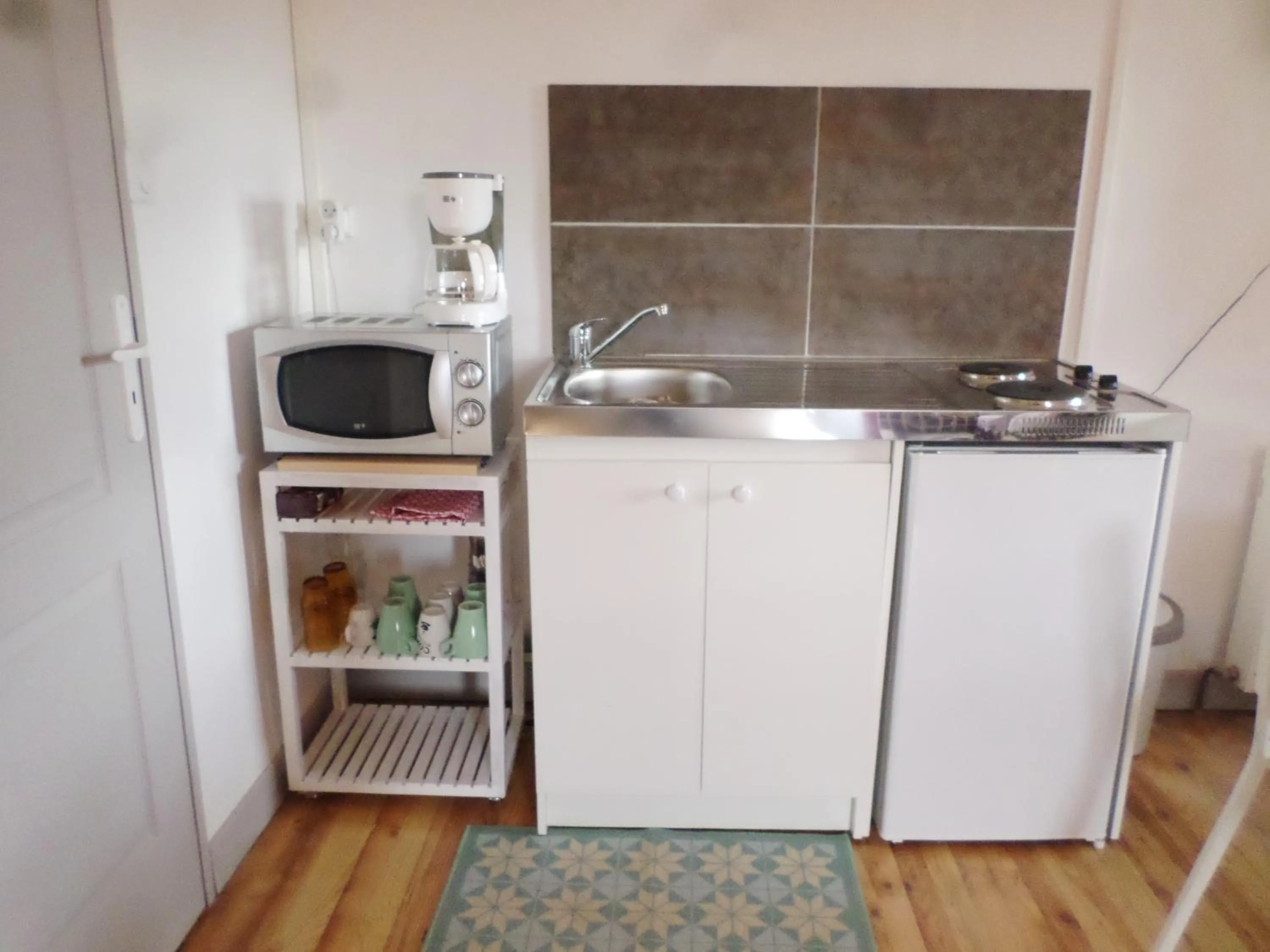Kitchen or kitchenette in Les Marronniers