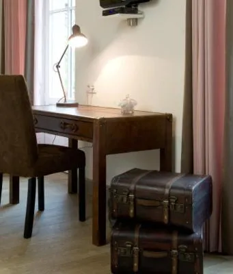 Seating area in Hôtel du Haut Koenigsbourg- entre vignes et château